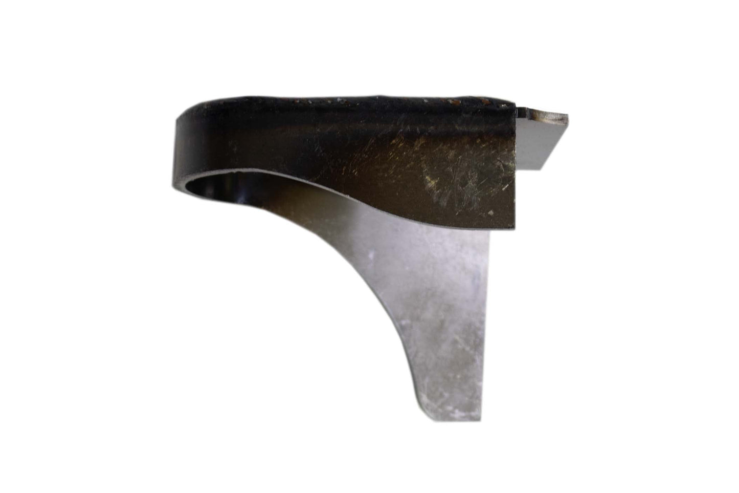 Rust Buster Frameworks Rust Buster Rear Bed Mount For 2011-2018 GM HD Pickups RB7827