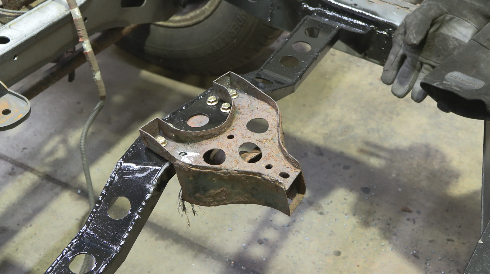 Rust Buster Frameworks Spare Tire Crossmember For 03-09 Toyota 4Runner Rust Buster Frameworks