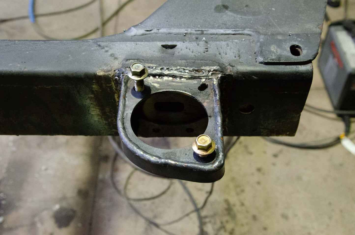 01-07 Toyota Sequoia Rear Body Mount Rust Buster Frameworks-5