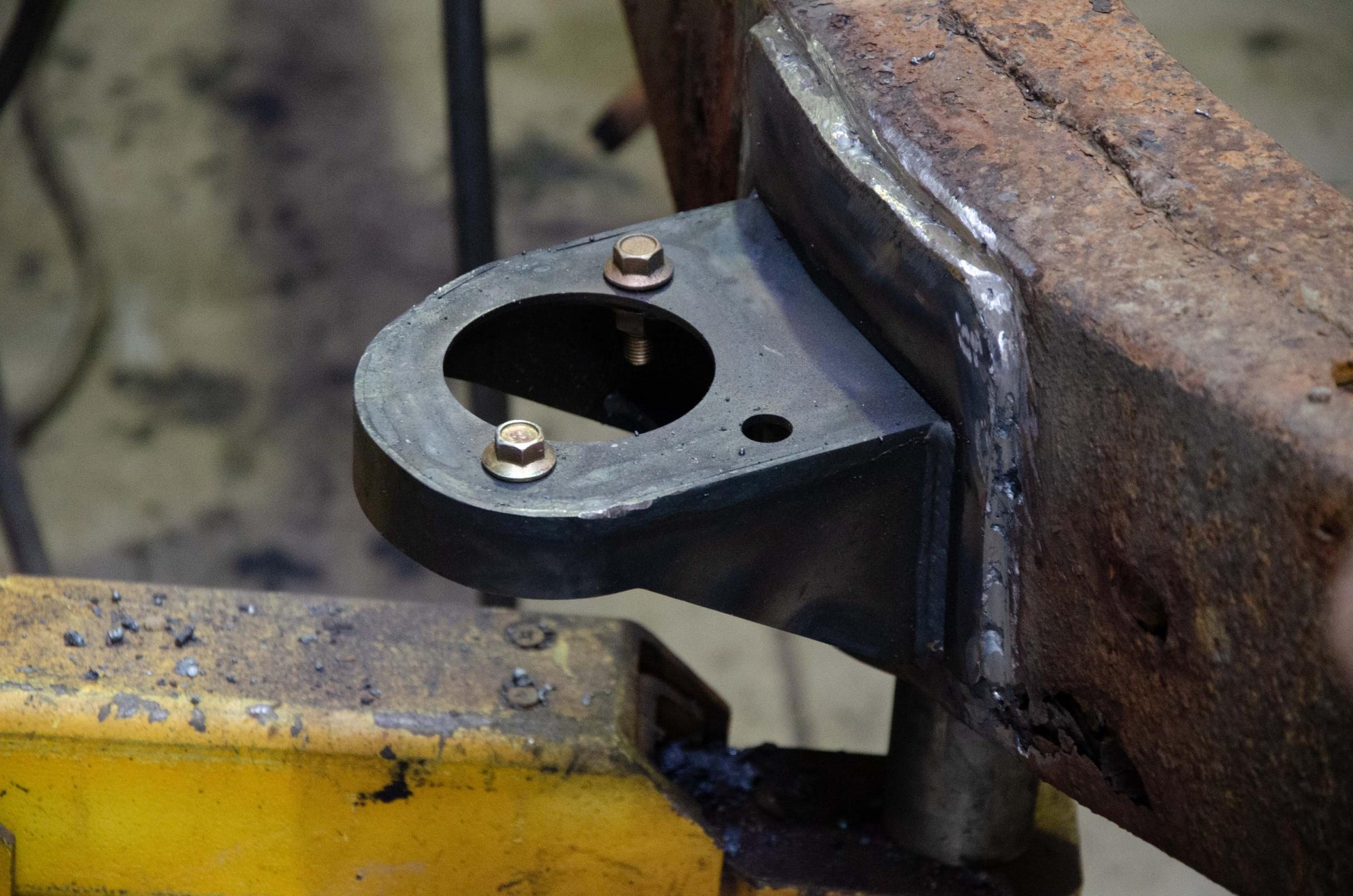 Front Body Mount for 00-06 Toyota Tundra - Left Rust Buster Frameworks-5