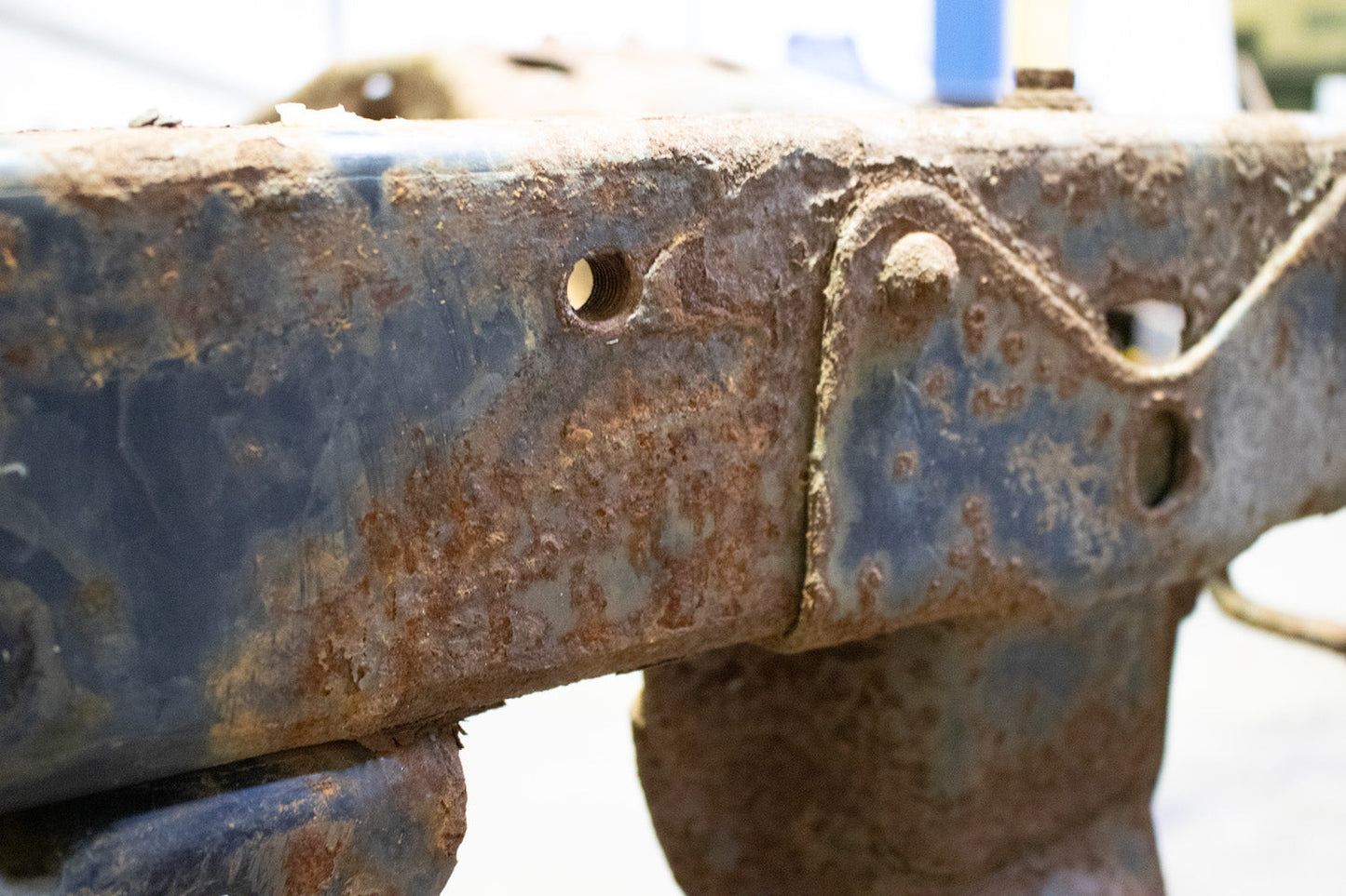 Rust Buster Frameworks Rust Converter and Primer Spray Paint (12oz Can) Rust Buster Frameworks