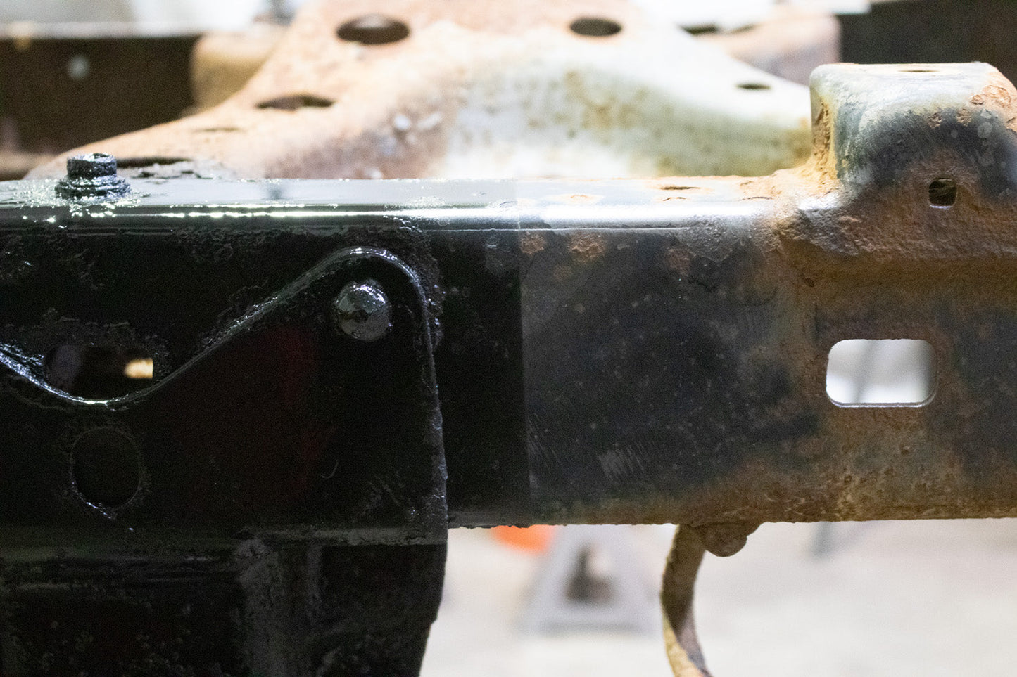 Rust Buster Frameworks Rust Converter and Primer Spray Paint (12oz Can) Rust Buster Frameworks