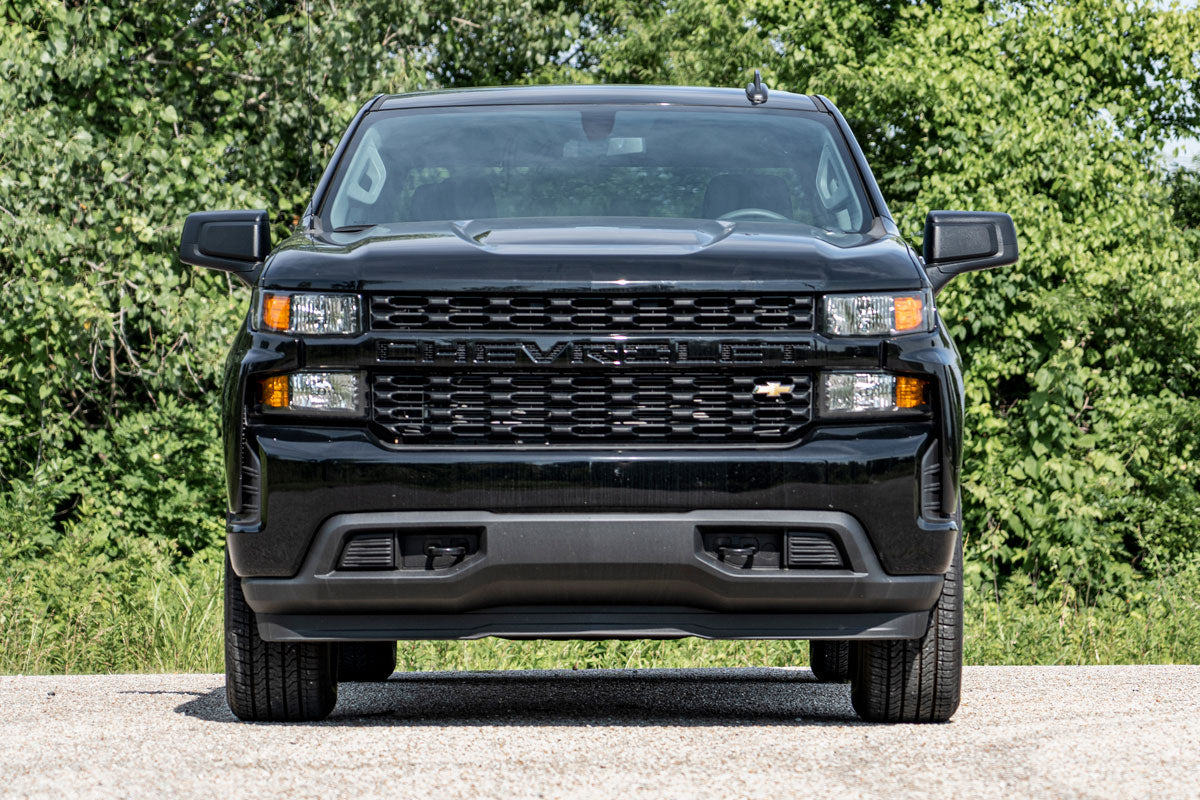 Lowering Shackles 1-1.5 Inch Chevy/GMC Sierra 1500 (19-26)/Silverado 1500 (19-26) Rough Country-3