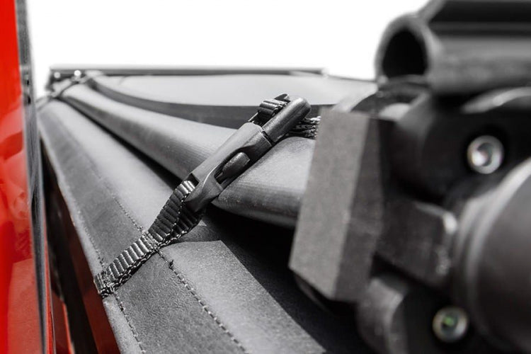 Rough Country Titan Soft Tri-Fold Bed Cover 17-20 Titan 5 Foot 6 Inch Bed w/o Cargo Mgmt Rough Country