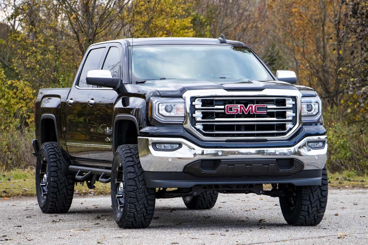 Rough Country Wheel to Wheel Nerf Steps 14-18 Silverado/Sierra 1500 Crew Cab 5 Foot 8 Inch Bed Rough Country