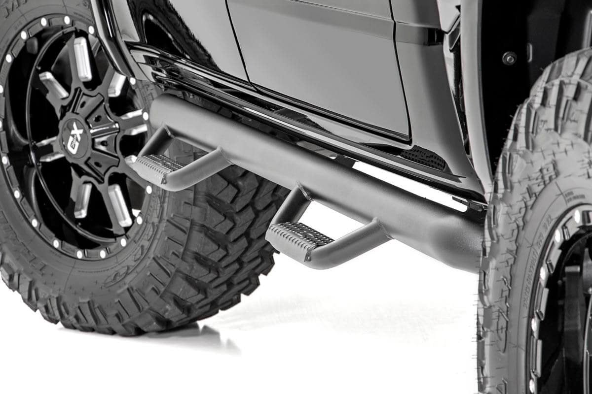 RAM Cab Length Nerf Steps 19-20 RAM 1500 Crew Cab 5 Foot 7 Inch Bed Rough Country-2