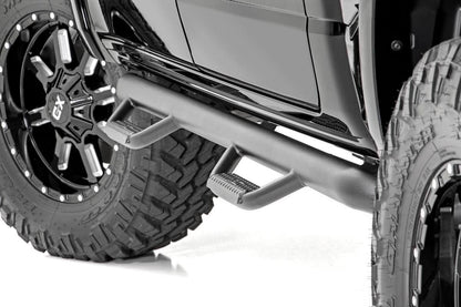RAM Cab Length Nerf Steps 19-20 RAM 1500 Crew Cab 5 Foot 7 Inch Bed Rough Country-2