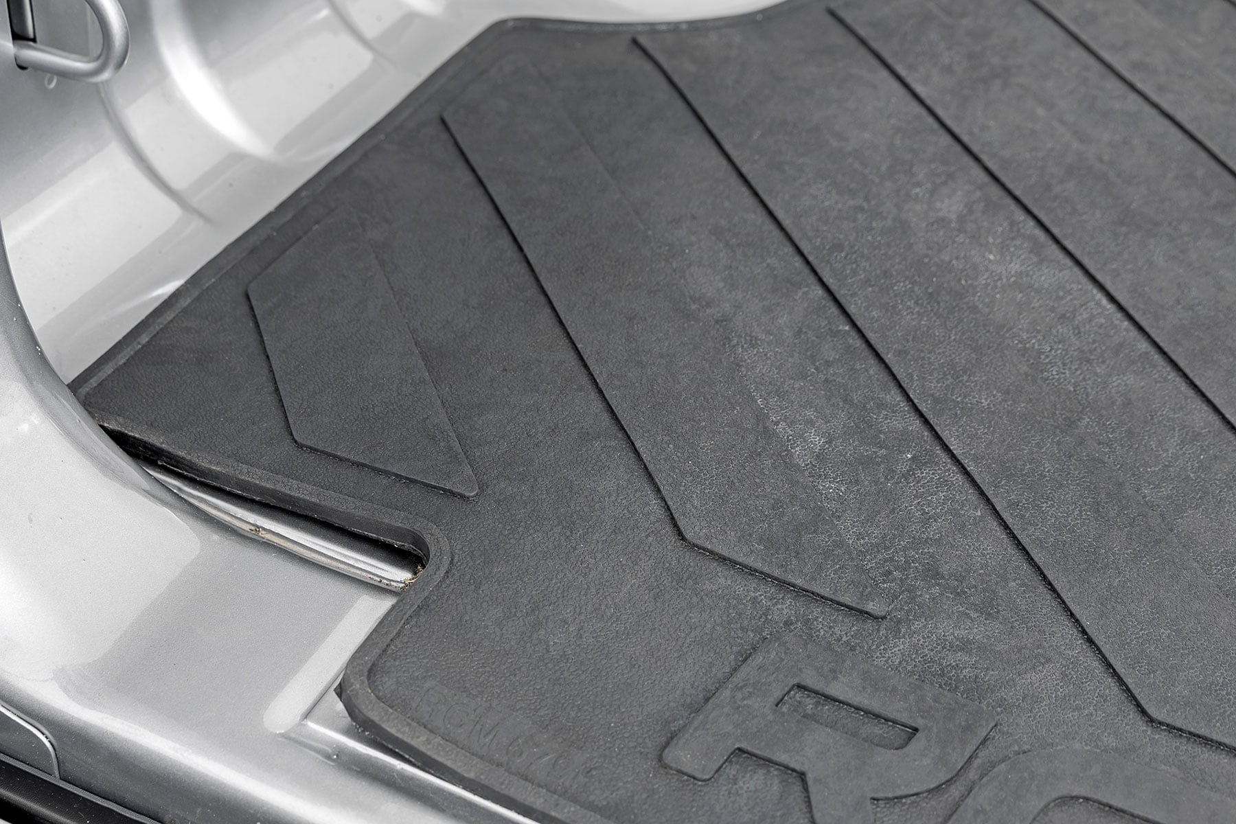 Bed Mat 6 Foot 4 Inch Bed RC Logo Ram 1500 (19-26)/1500 TRX (21-24) Rough Country-5