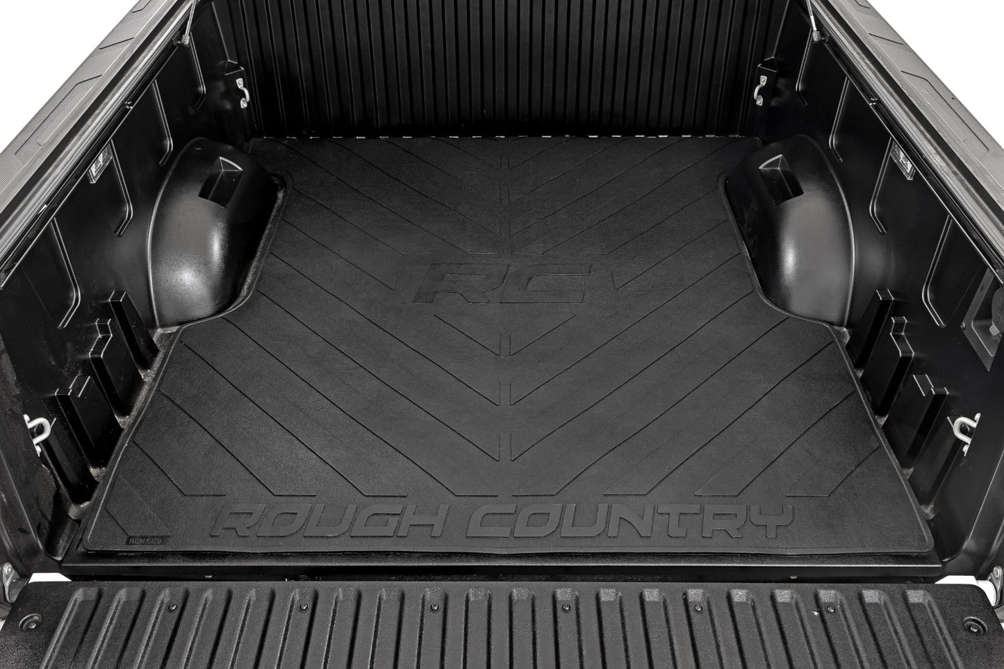 Bed Mat 5 Foot 7 Inch Bed RC Logo Toyota Tundra 2WD/4WD (2022-2026) Rough Country-1
