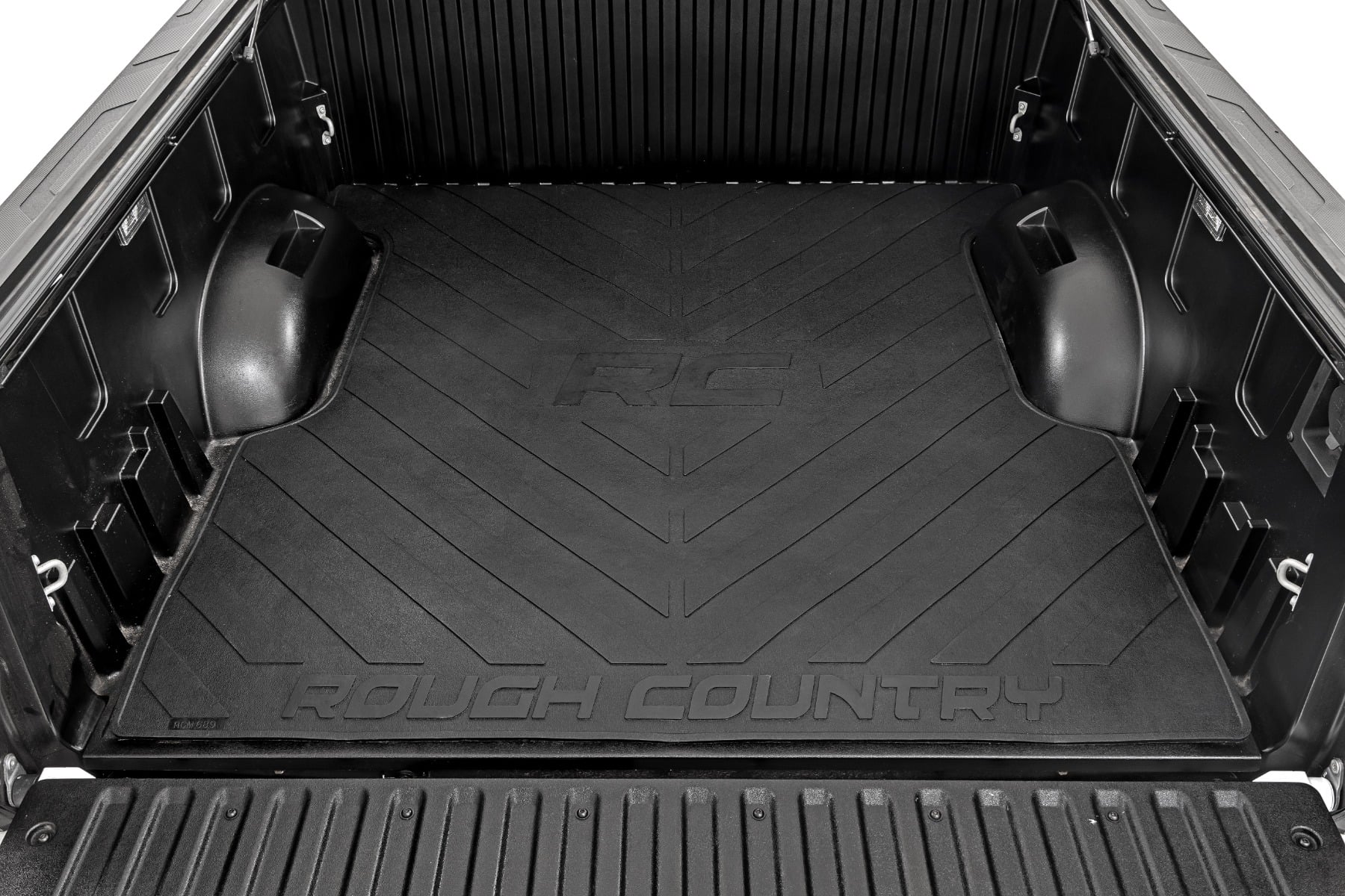Bed Mat 5 Foot 7 Inch Bed RC Logo Toyota Tundra 2WD/4WD (2022-2026) Rough Country-1