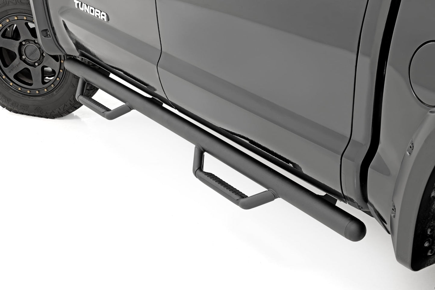 Nerf Steps Cab Length CrewMax 5 Foot 7 Inch Bed Toyota Tundra 2WD/4WD (07-21) Rough Country