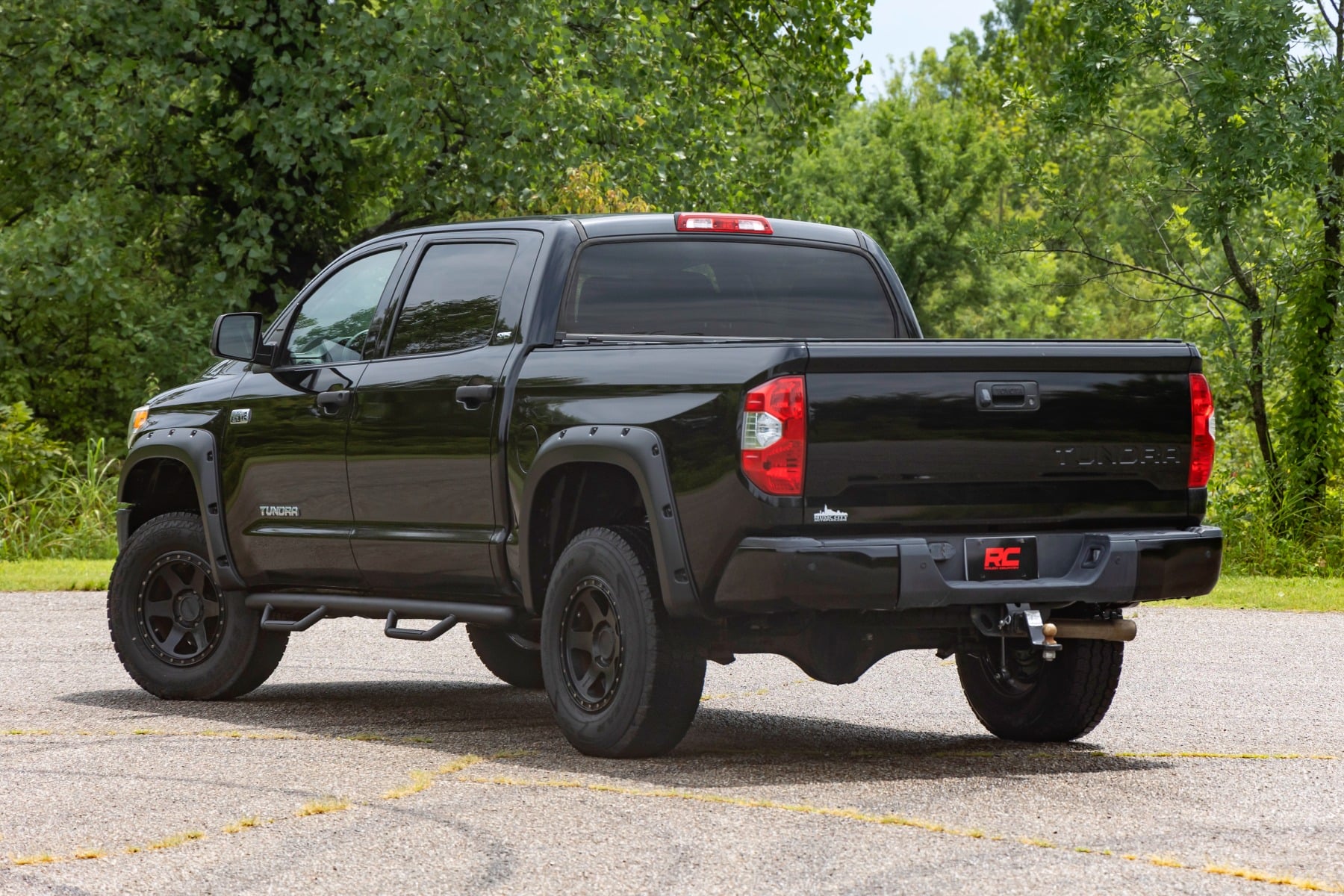 Nerf Steps Cab Length CrewMax 5 Foot 7 Inch Bed Toyota Tundra 2WD/4WD (07-21) Rough Country-4
