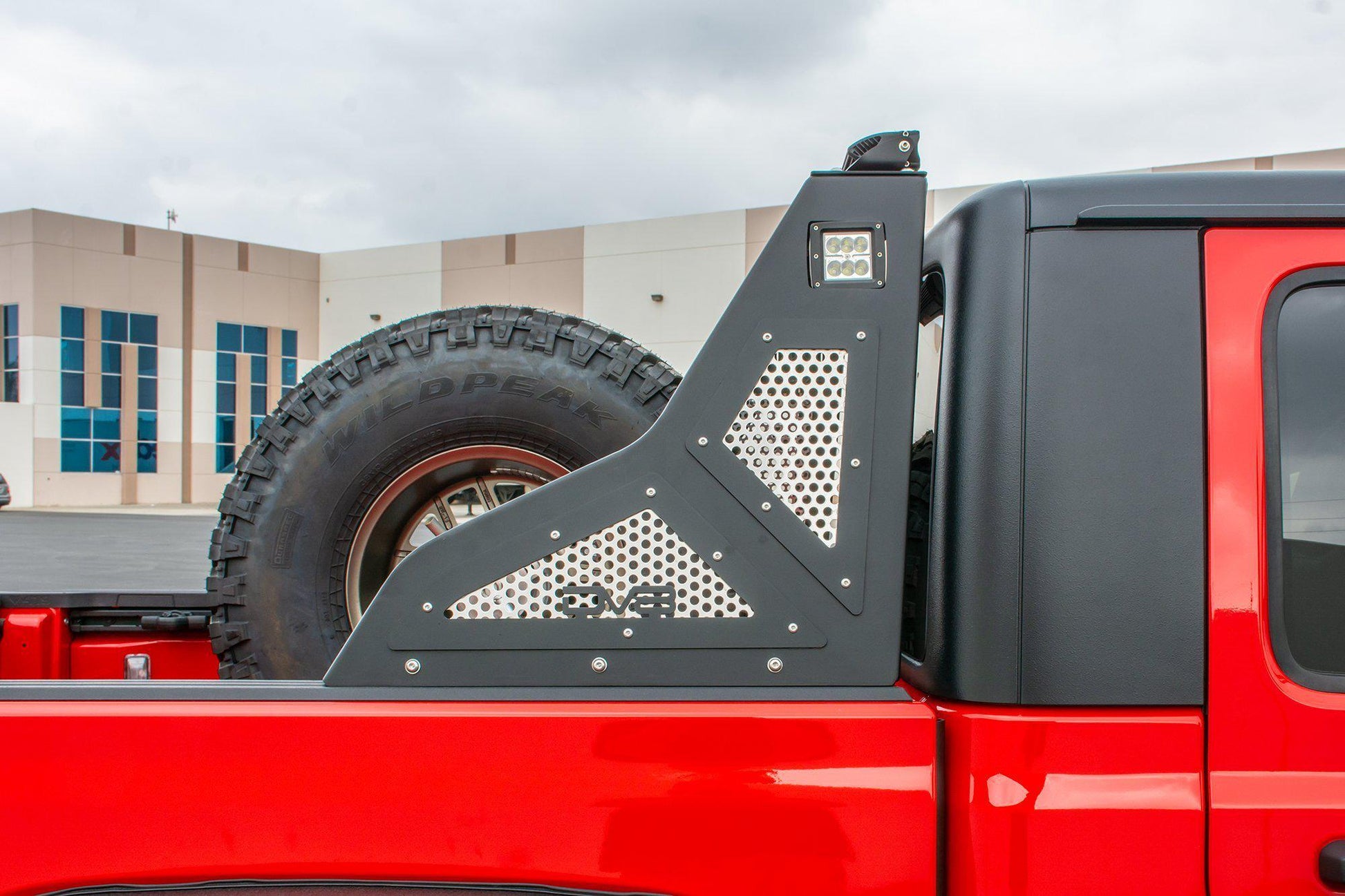 2020 2025 Jeep Gladiator JT Chase Rack DV8 Offroad-6