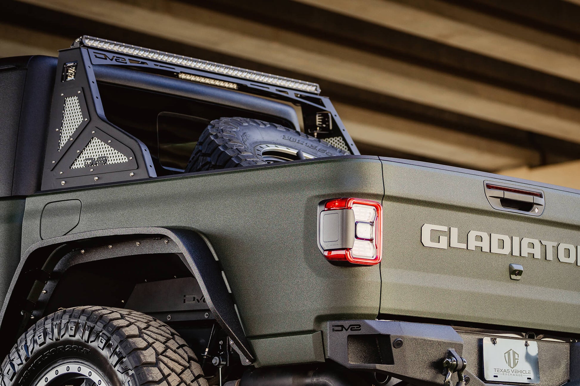 2020 2025 Jeep Gladiator JT Chase Rack DV8 Offroad-9