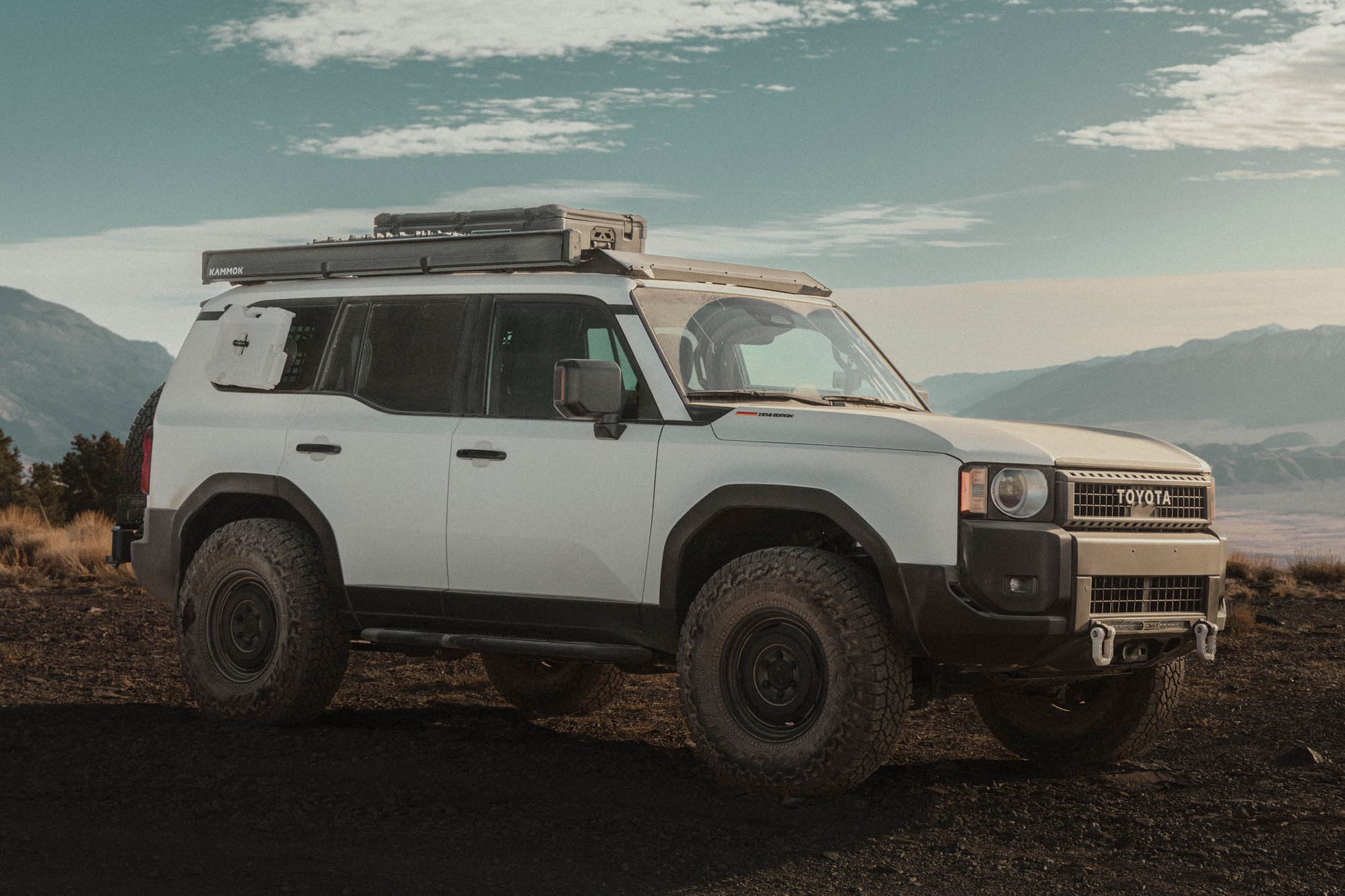 2024 2025 Toyota Land Cruiser & Lexus GX 550 Roof Rack DV8 Offroad-9