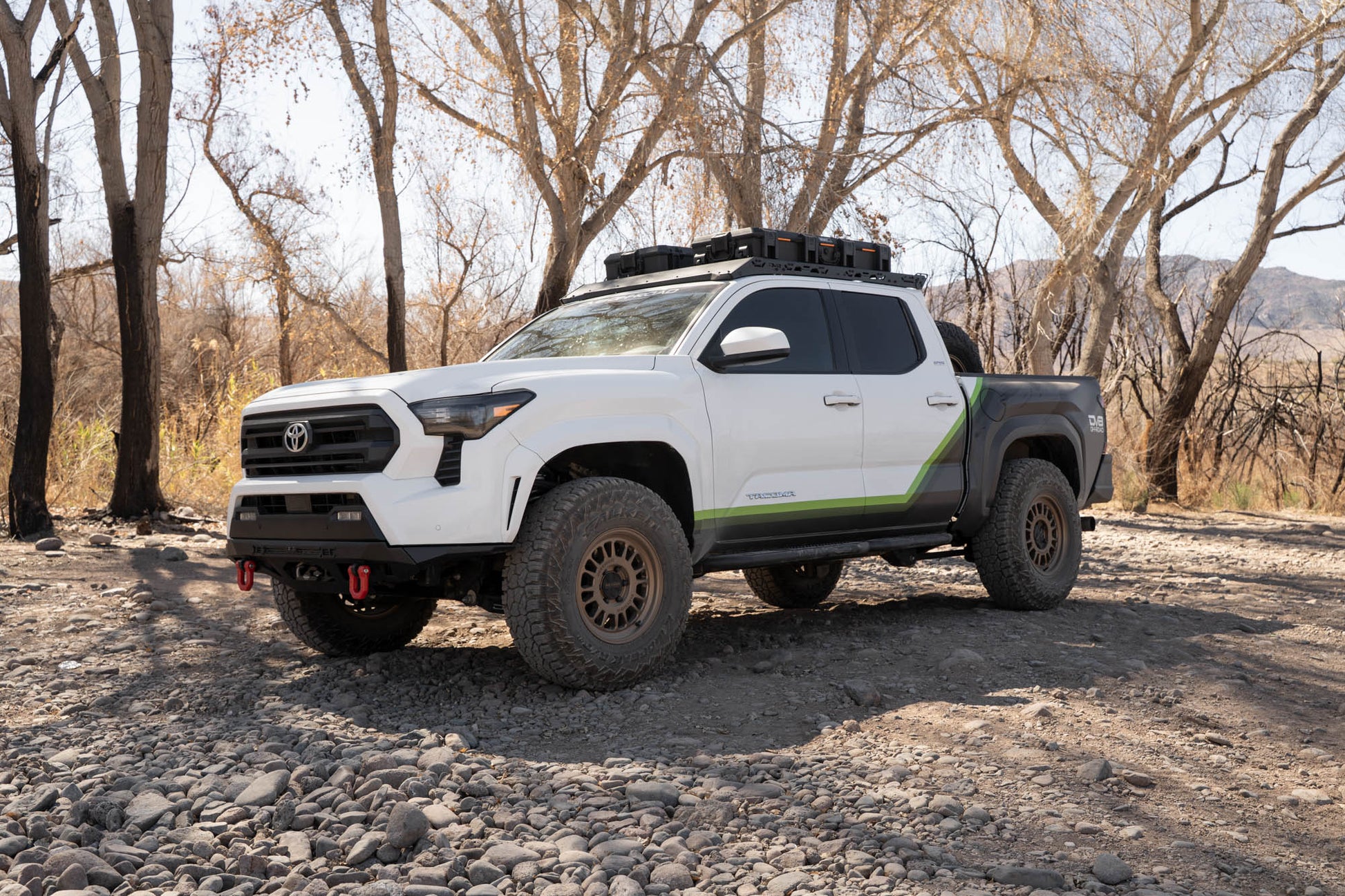 2024 2025 Toyota Tacoma Double Cab Roof Rack DV8 Offroad-3