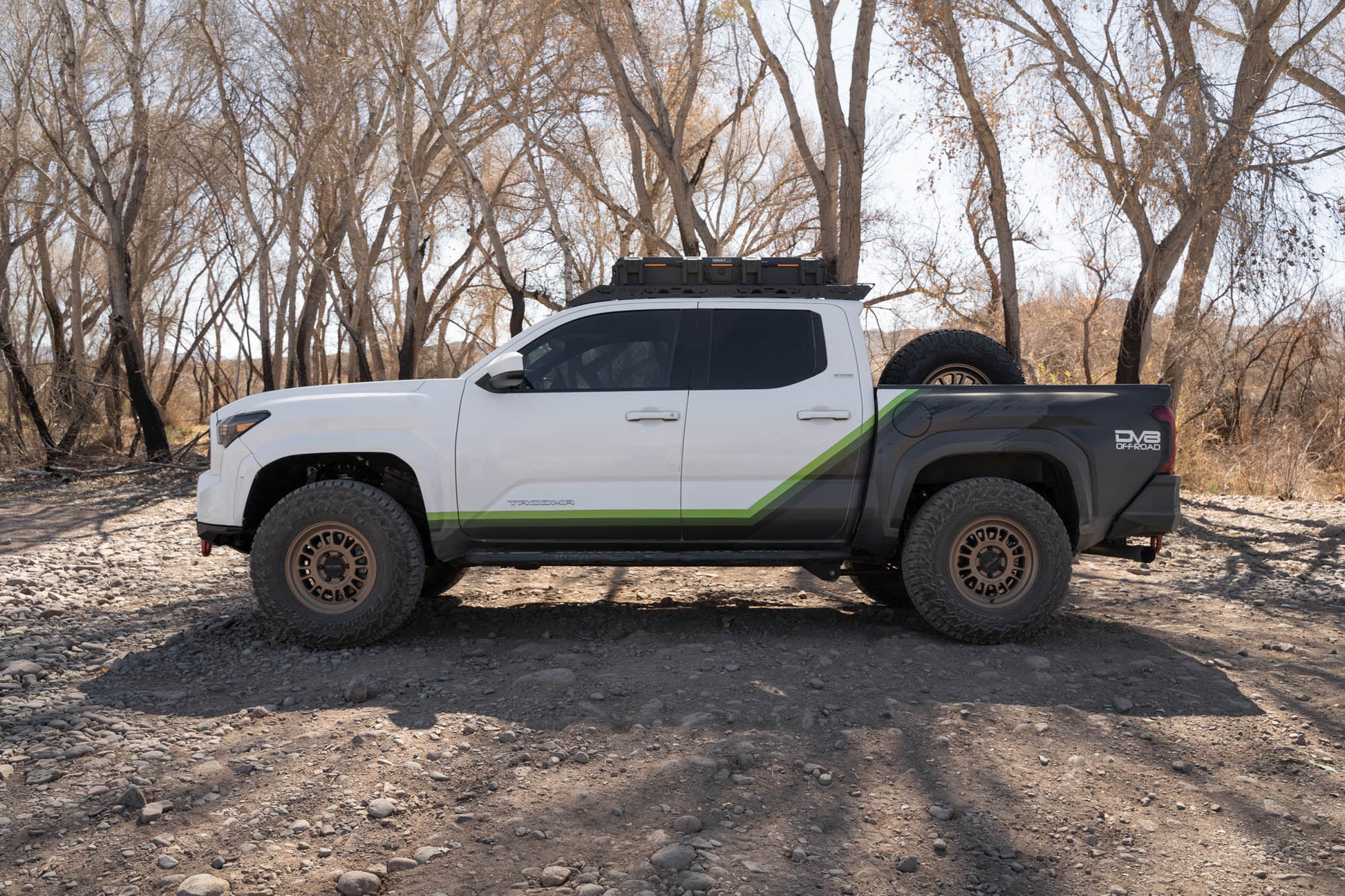 2024 2025 Toyota Tacoma Double Cab Roof Rack DV8 Offroad-4
