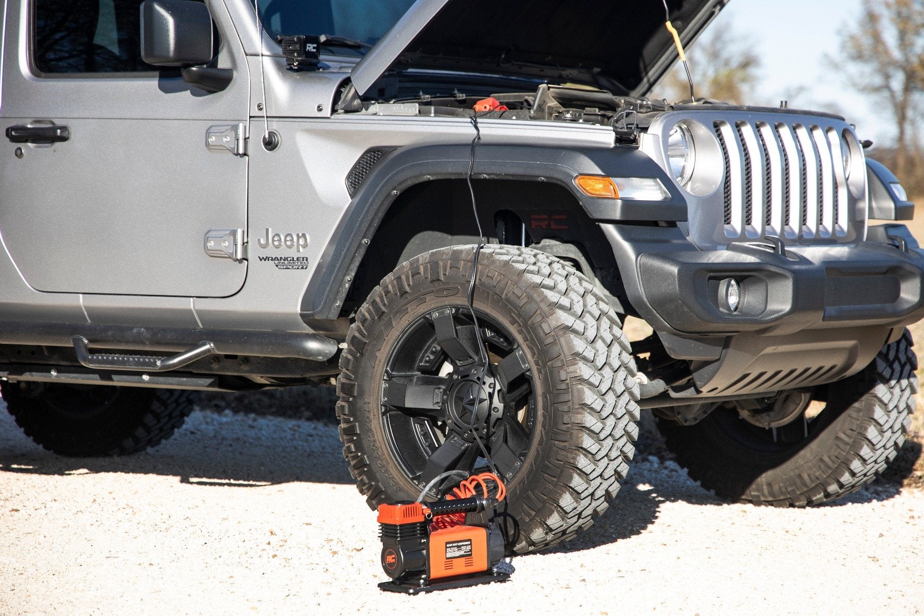 Air Compressor w/Carrying Case Rough Country-5