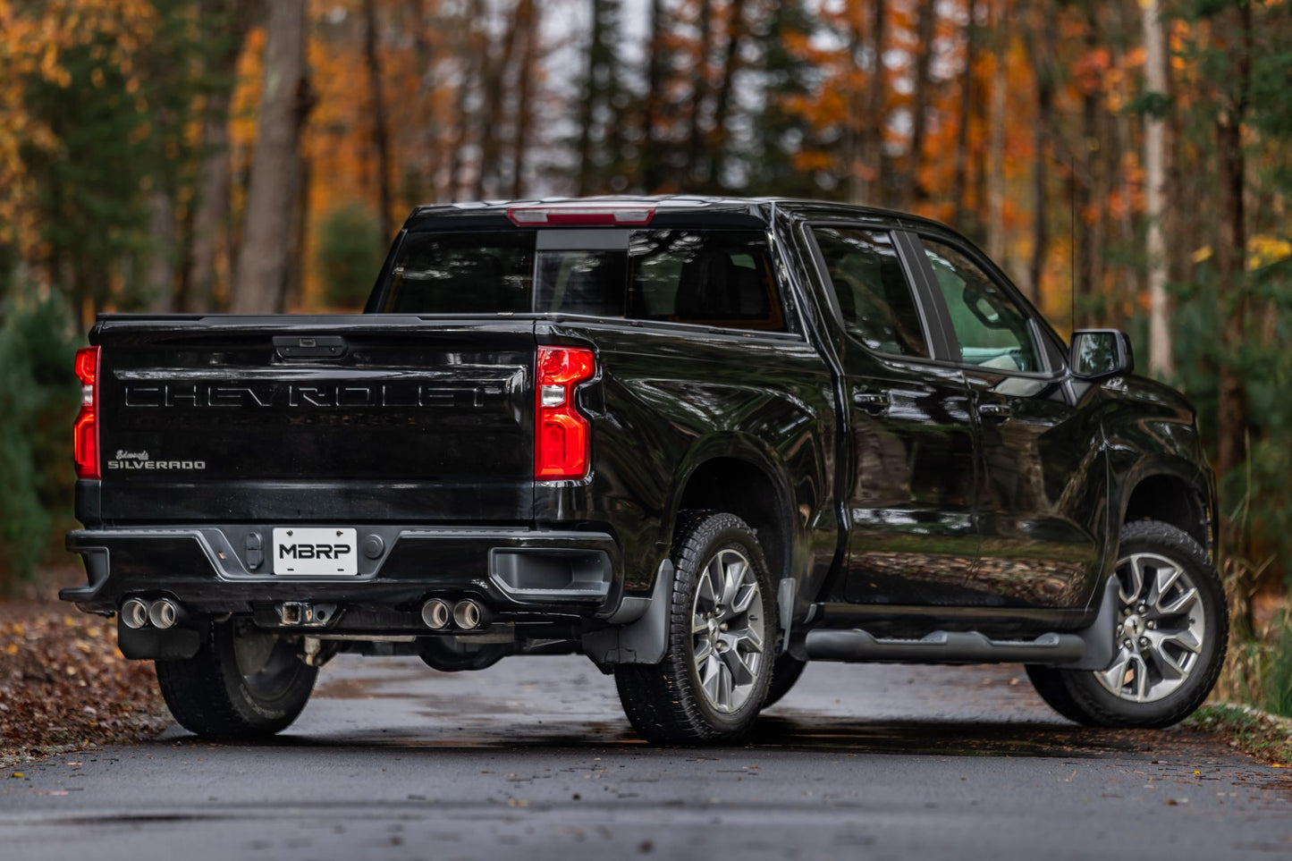 3.0 inch Cat-Back 2.5 inch Dual Split Rear Quad Carbon Fiber Tips 4.0 inch OD Dual Out 19-up Silverado/Sierra 1500 MBRP-6