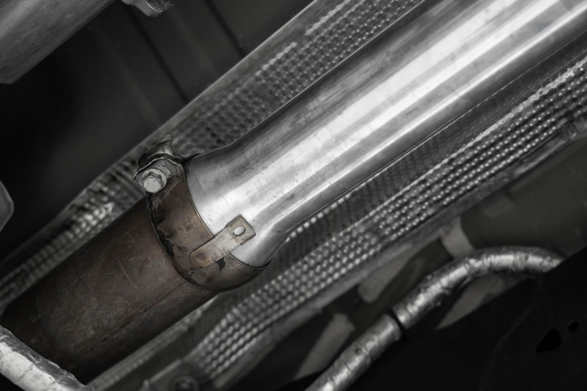 2022-Up Chevrolet/GMC 1500 Silverado/Sierra ZR2/ ATX4 6.2L Armor Pro T304 Stainless Steel 3 Inch Cat-Back 2.5 Inch Dual Rear Turn Down MBRP-1