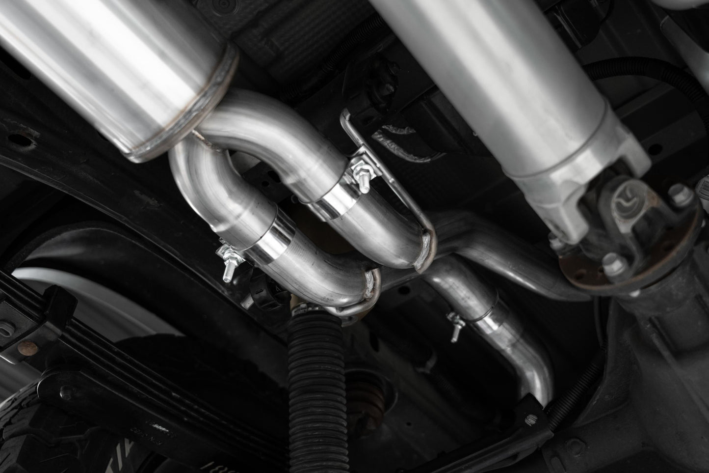 2022-Up Chevrolet/GMC 1500 Silverado/Sierra ZR2/ ATX4 6.2L Armor Pro T304 Stainless Steel 3 Inch Cat-Back 2.5 Inch Dual Rear Turn Down MBRP-5
