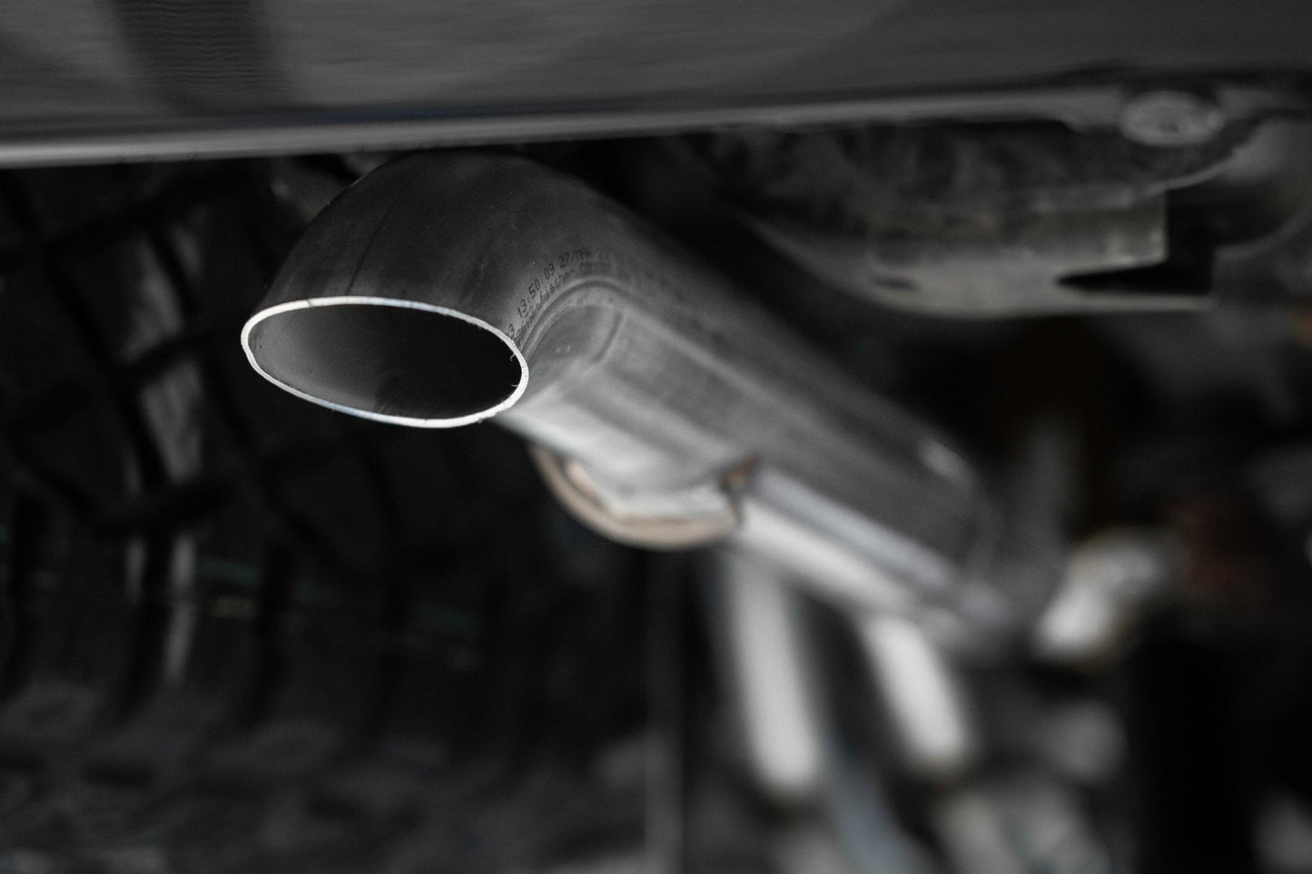 2022-Up Chevrolet/GMC 1500 Silverado/Sierra ZR2/ ATX4 6.2L Armor Pro T304 Stainless Steel 3 Inch Cat-Back 2.5 Inch Dual Rear Turn Down MBRP-8