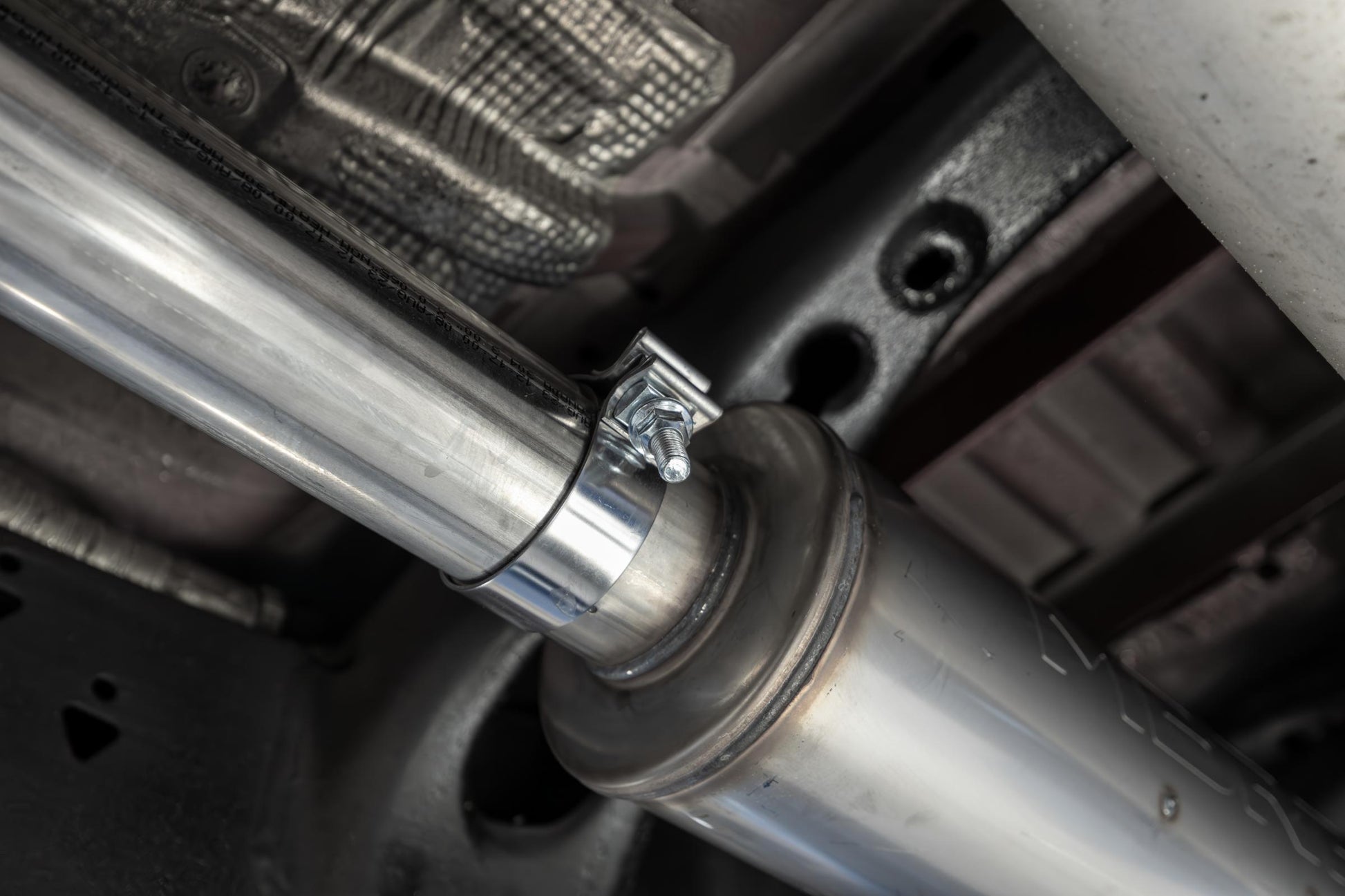 2019-Present Silverado/Sierra 1500 2.7L Black-Coated Aluminized Steel 3 Inch Cat-Back Single Side Exit Armor BLK MBRP-13