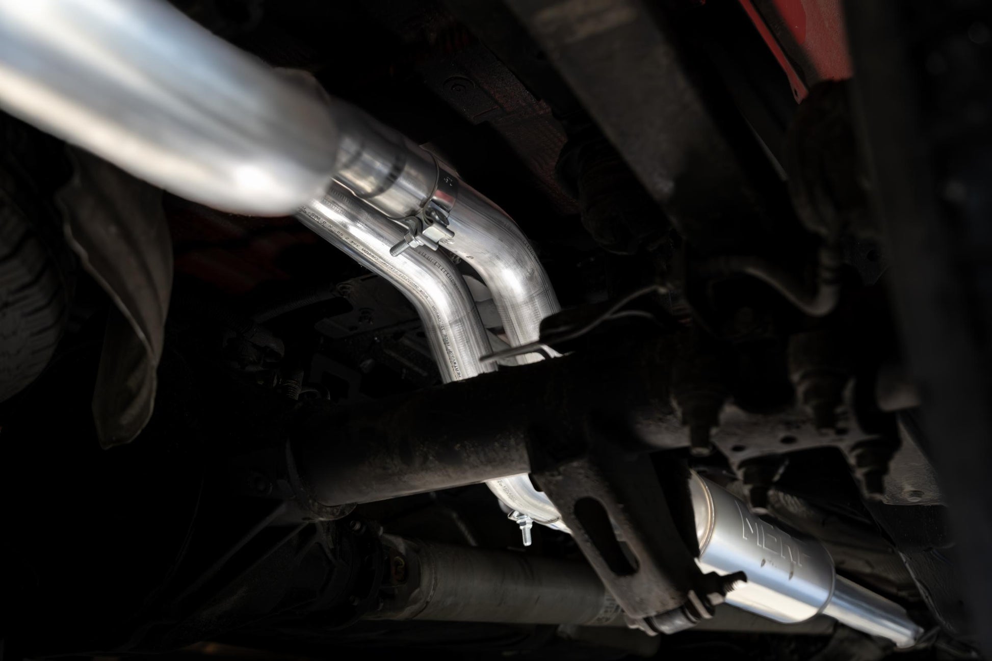 2019-Up Silverado/Sierra 1500 2.7L Armor Pro T304 Stainless Steel 3 Inch Cat-Back, 2.5 Inch Dual Split Rear Exit MBRP-10
