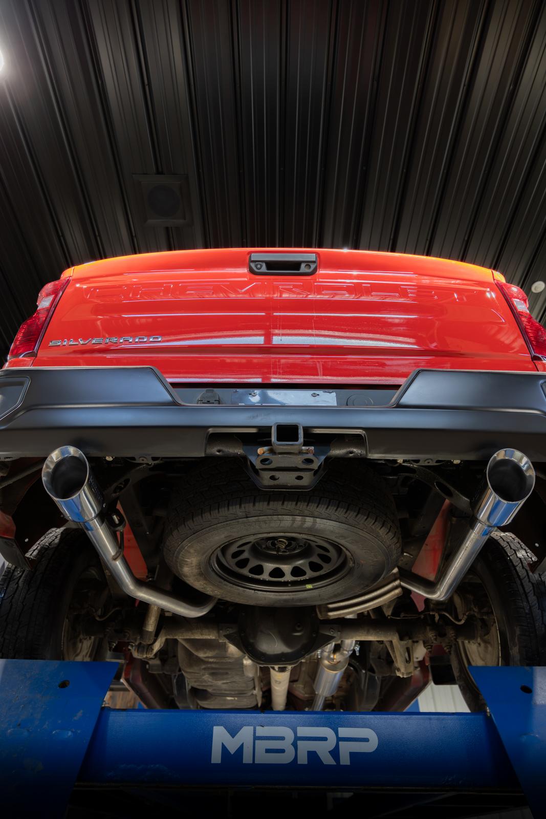 2019-Up Silverado/Sierra 1500 2.7L Armor BLK, Aluminized Steel 3 Inch Cat-Back, 2.5 Inch Dual Split Rear Exit MBRP-1