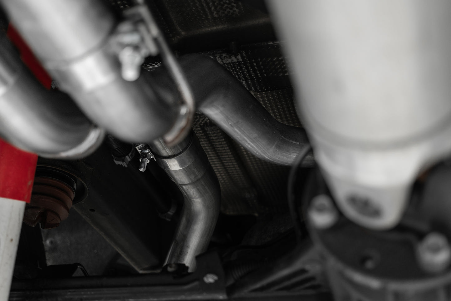 2.5 Inch Cat Back Exhaust System For 19-Up Silverado/Sierra 1500 5.3L and 2022 Silverado LTD/ Sierra Limited 5.3L Dual Rear 304 Stainless Steel MBRP-2