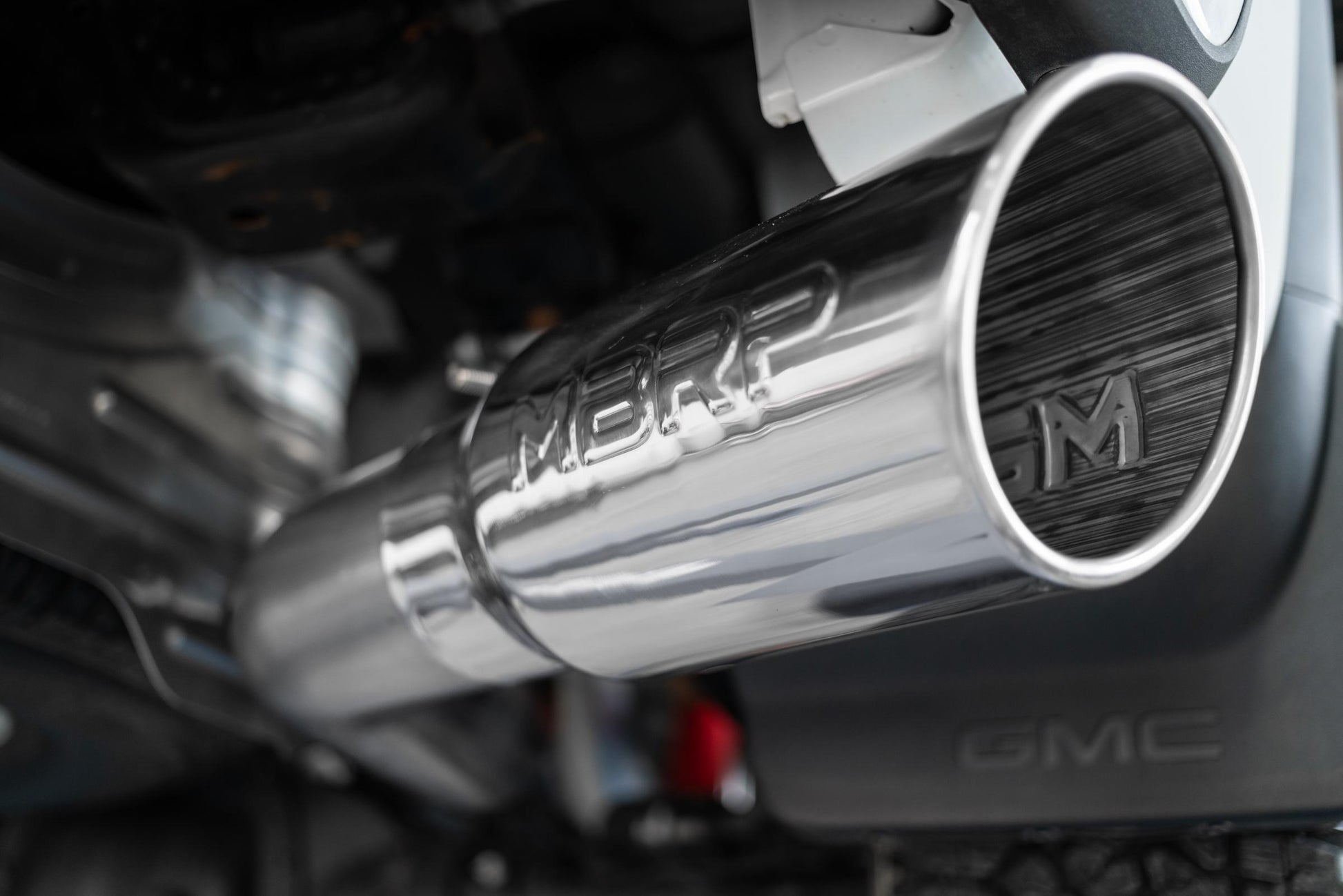 Silverado/Sierra 4 Inch Cat Back Exhaust System Single Side Exit 20-20 Silverado/Sierra 2500/3500 HD 6.6L V8 MBRP-3
