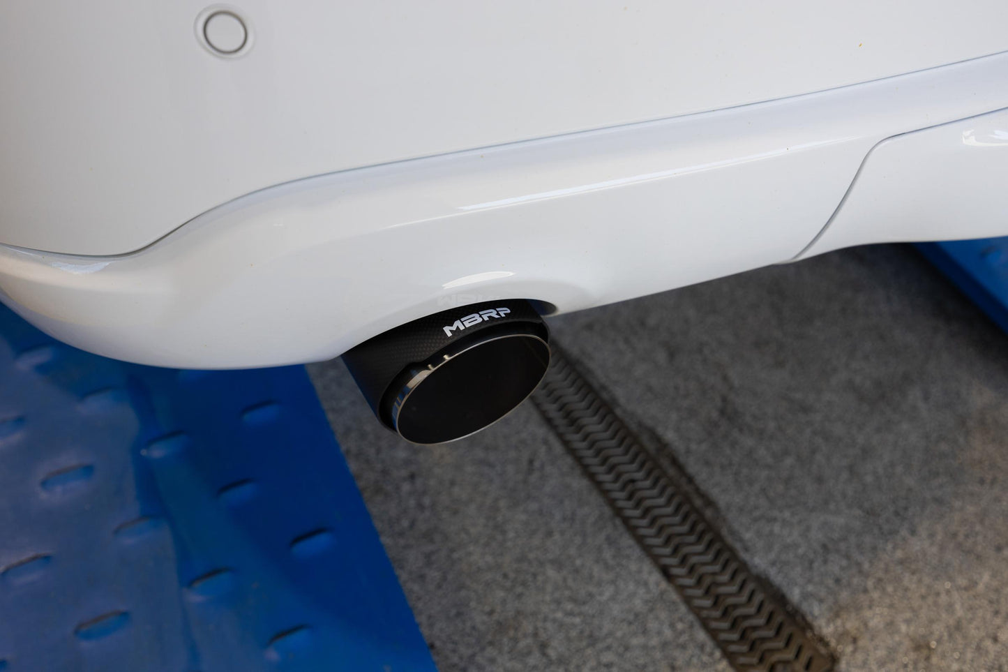 11-Present Dodge Durango 3.6L, Armor Pro 3-Inch Cat-Back Dual Split Rear with CF Tips, Street Profile MBRP-6