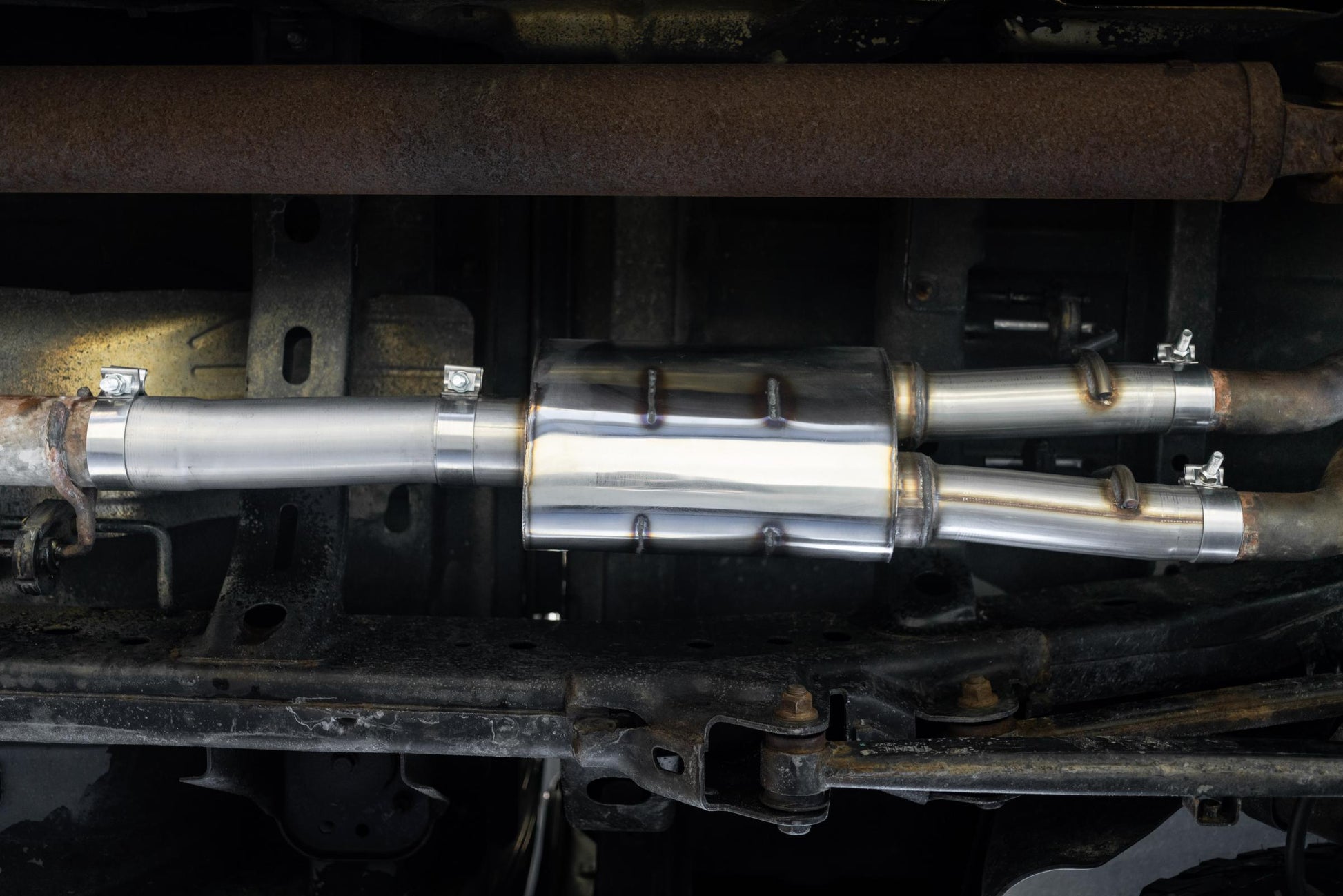 Dodge 3 Inch Single/Dual Out Muffler Replacement Armor Plus For 09-24 RAM 1500, 5.7L Hemi RAM 1500 Classic 5.7L Hemi MBRP-3
