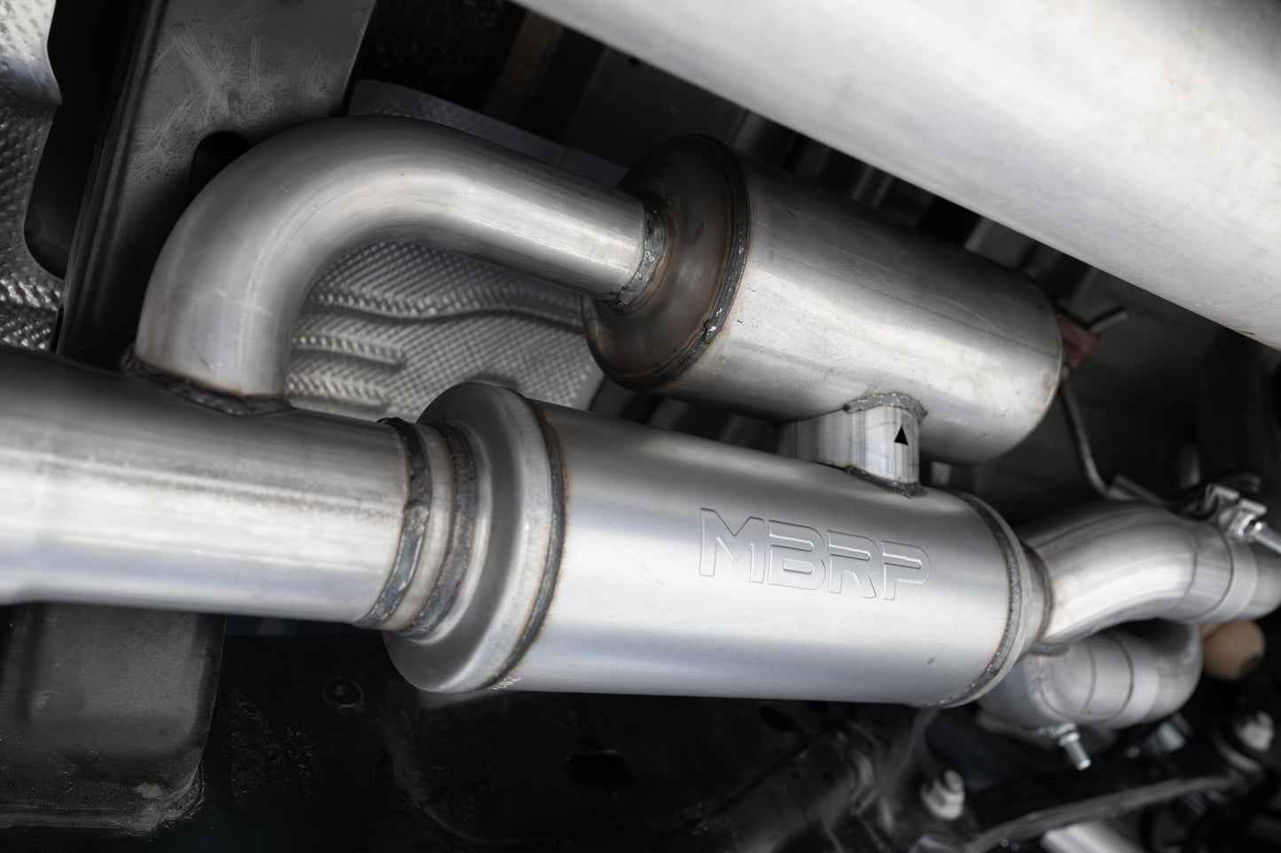 2025-Up Ram 1500 3.0L SST SO Armor Pro 3 inch Cat-back 2.5 Inch Dual Split Rear Exhaust with Carbon Fiber Tips MBRP-4