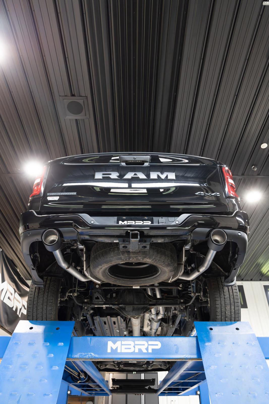 2025-Up Ram 1500 3.0L SST SO Armor Pro 3 inch Cat-back 2.5 Inch Dual Split Rear Exhaust with Carbon Fiber Tips MBRP-7