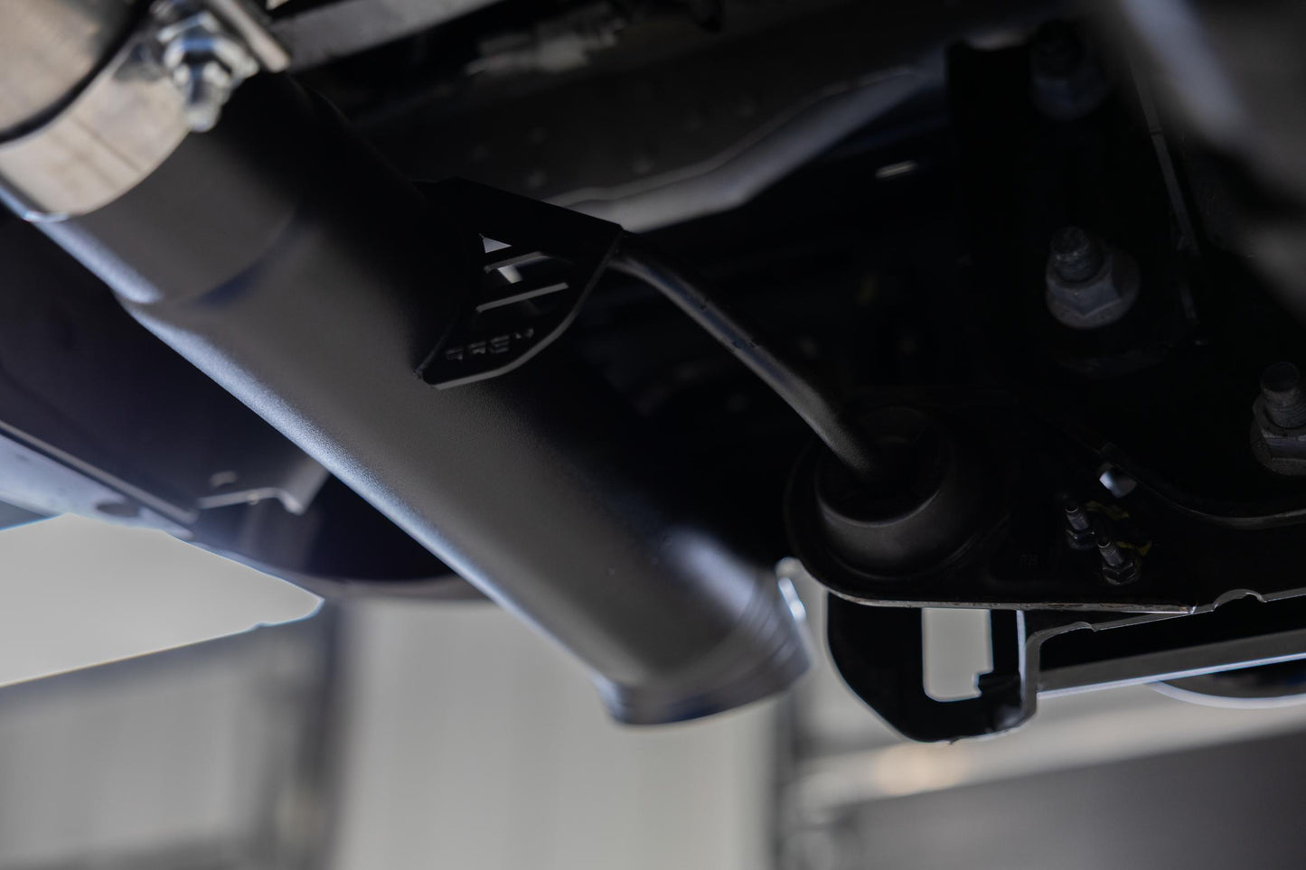 22-Present Ford F-150 Raptor 3.5L and Raptor R 5.2L Armor BLK 3-Inch Axle-Back Dual Split Rear Turn Down MBRP-6