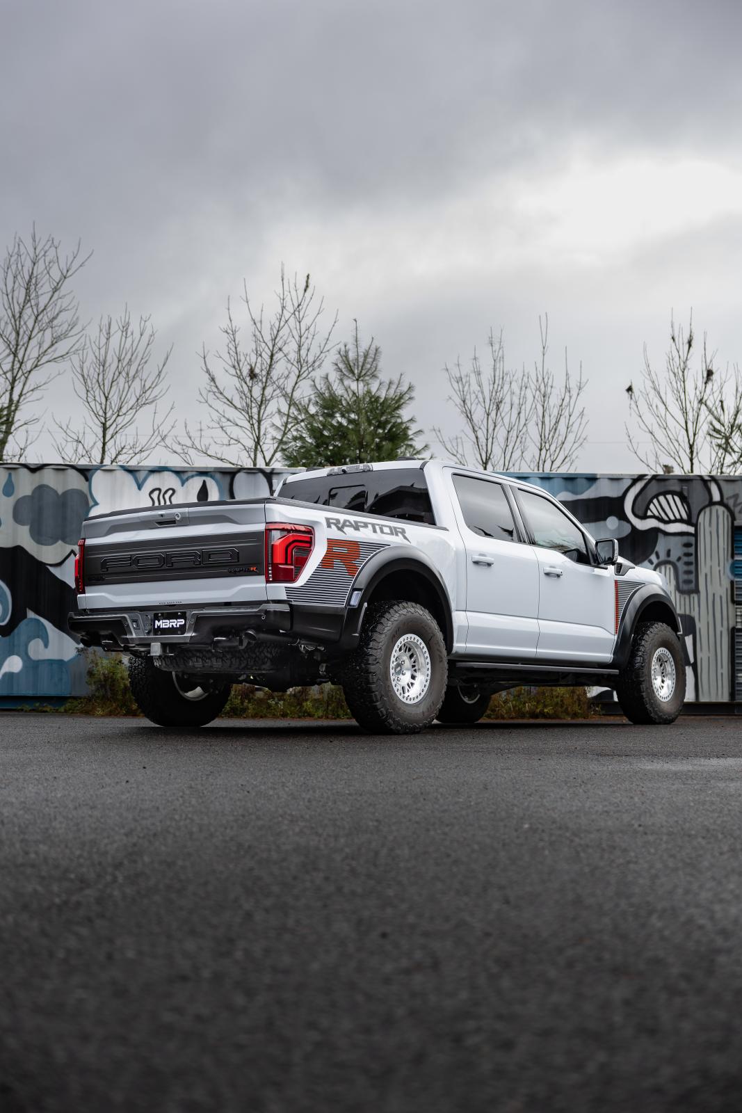 22-Present Ford F-150 Raptor 3.5L and Raptor R 5.2L Armor BLK 3-Inch Axle-Back Dual Split Rear Turn Down MBRP-8