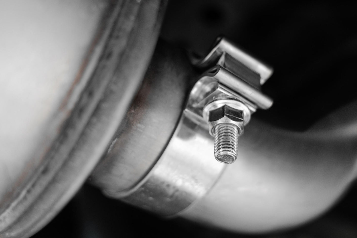 Toyota 3 Inch Cat Back Exhaust System For 16-20 Toyota Tacoma 3.5L Single Side Exit MBRP-25