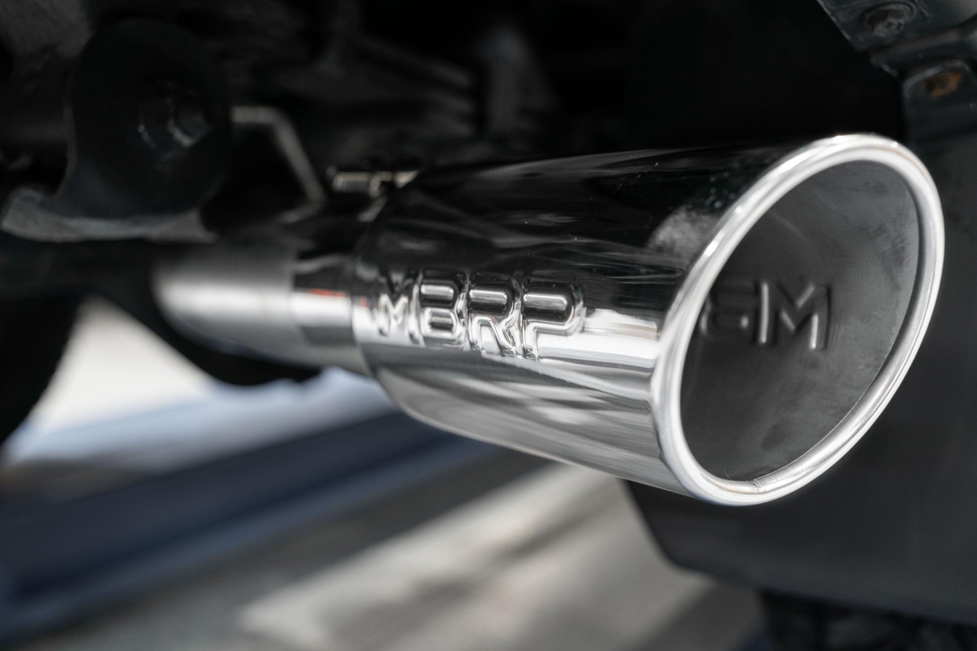 Toyota 3 Inch Cat Back Exhaust System For 16-20 Toyota Tacoma 3.5L Single Side Exit MBRP-15