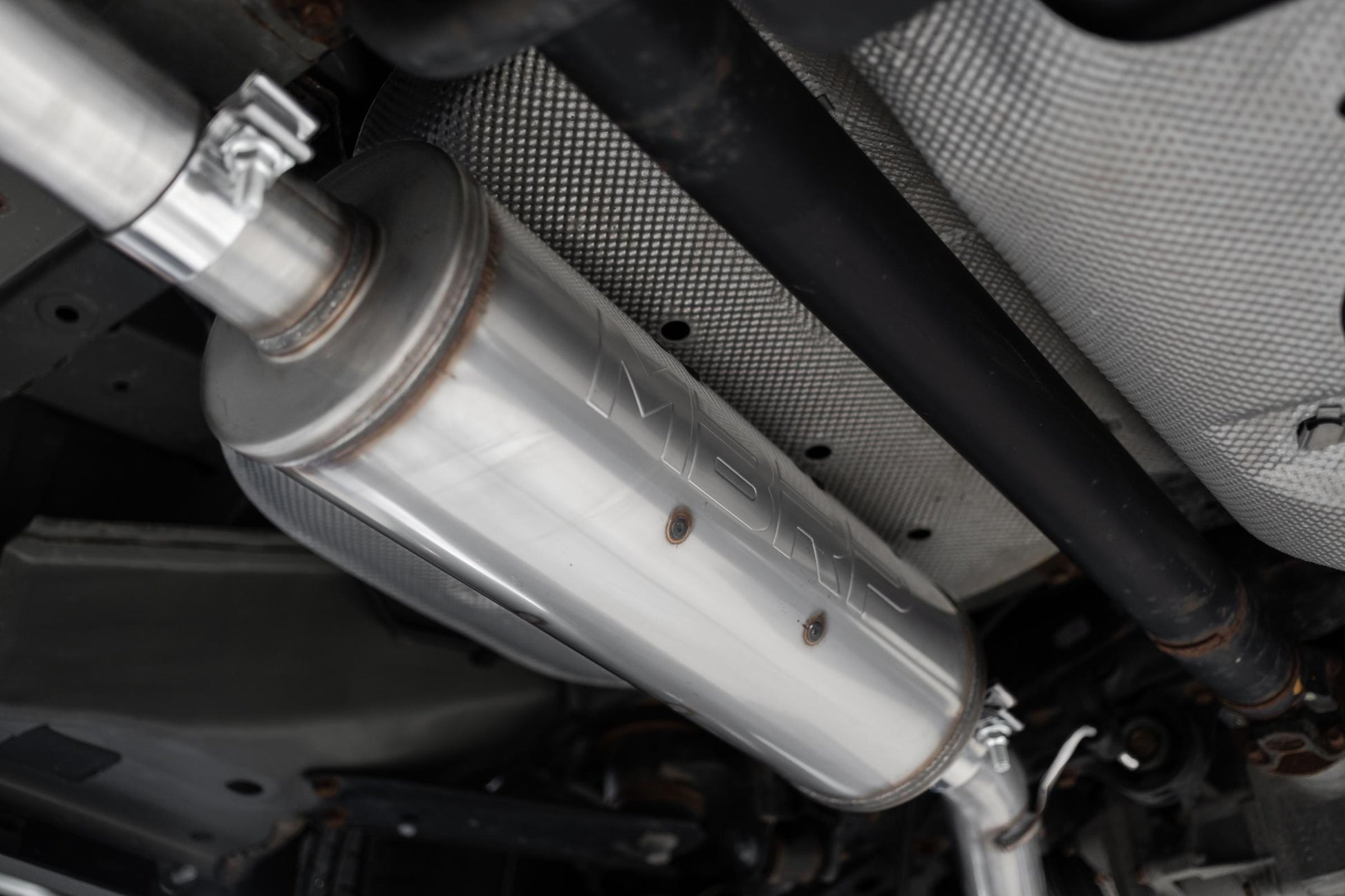 2.5 inch Cat-Back Single Side 17-20 Honda Ridgeline Aluminized Steel MBRP-4