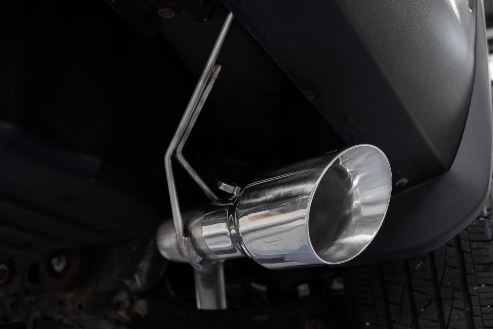 2.5 inch Cat-Back Single Side 17-20 Honda Ridgeline Aluminized Steel MBRP-7