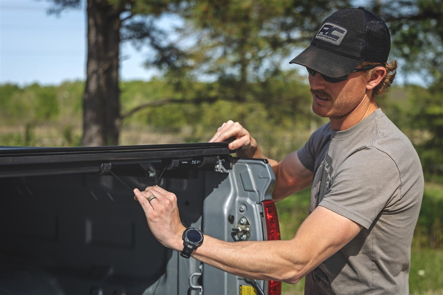 Rough Country Hard Roll Up Bed Cover for 07-21 Toyota Tundra w/5'7" Bed 50514550