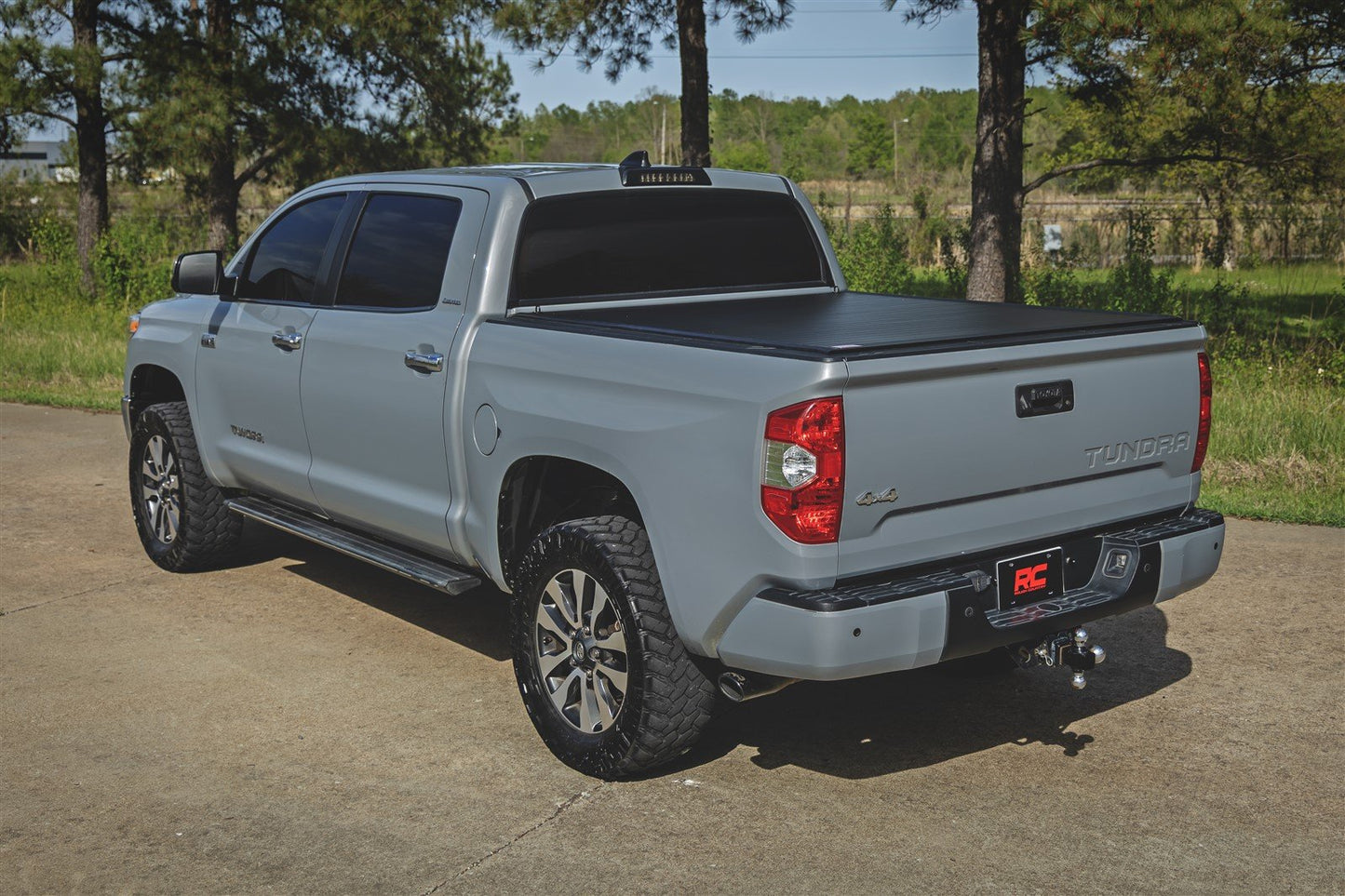 Rough Country Hard Roll Up Bed Cover for 07-21 Toyota Tundra w/5'7" Bed 50514550