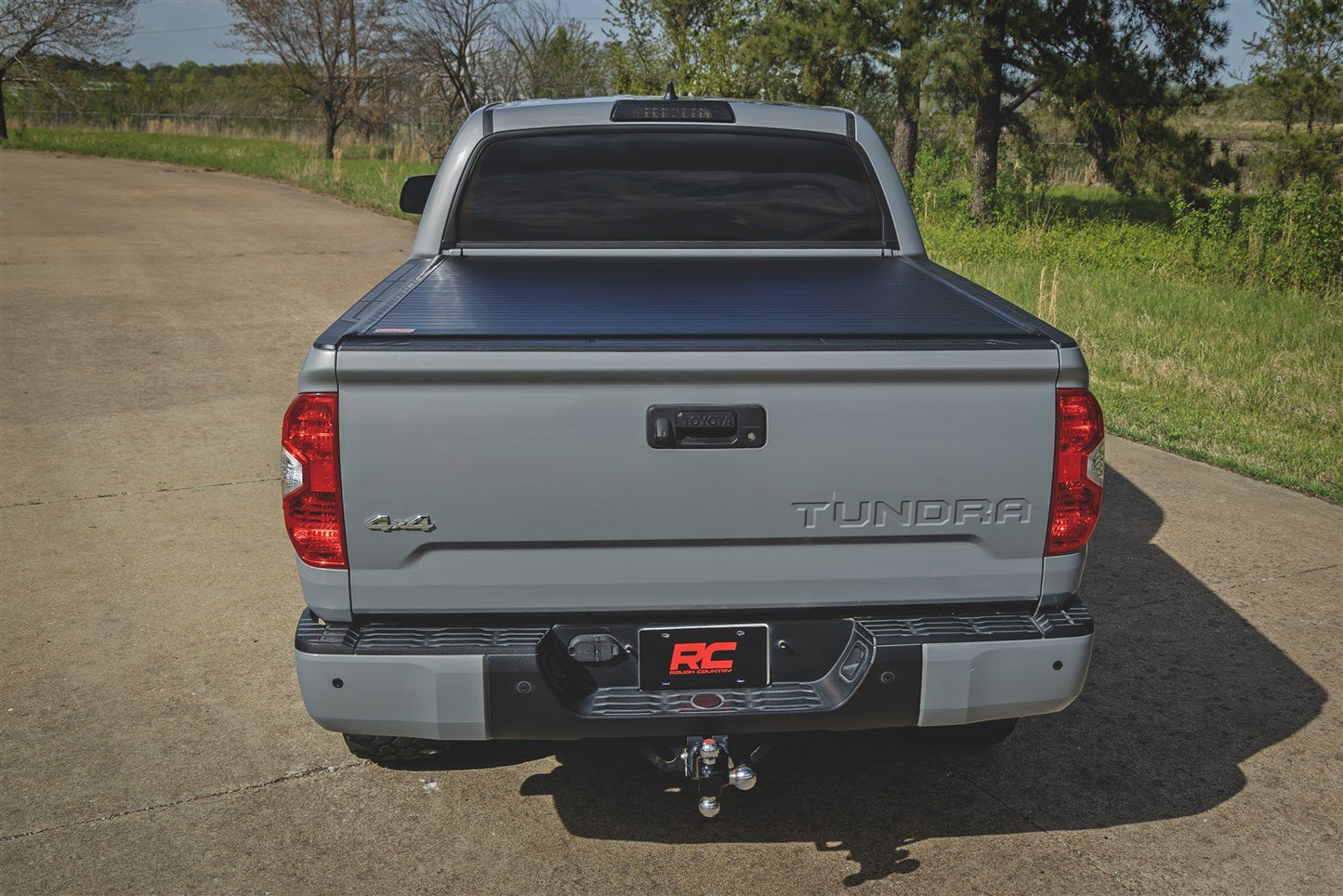 Rough Country Hard Roll Up Bed Cover for 07-21 Toyota Tundra w/5'7" Bed 50514550