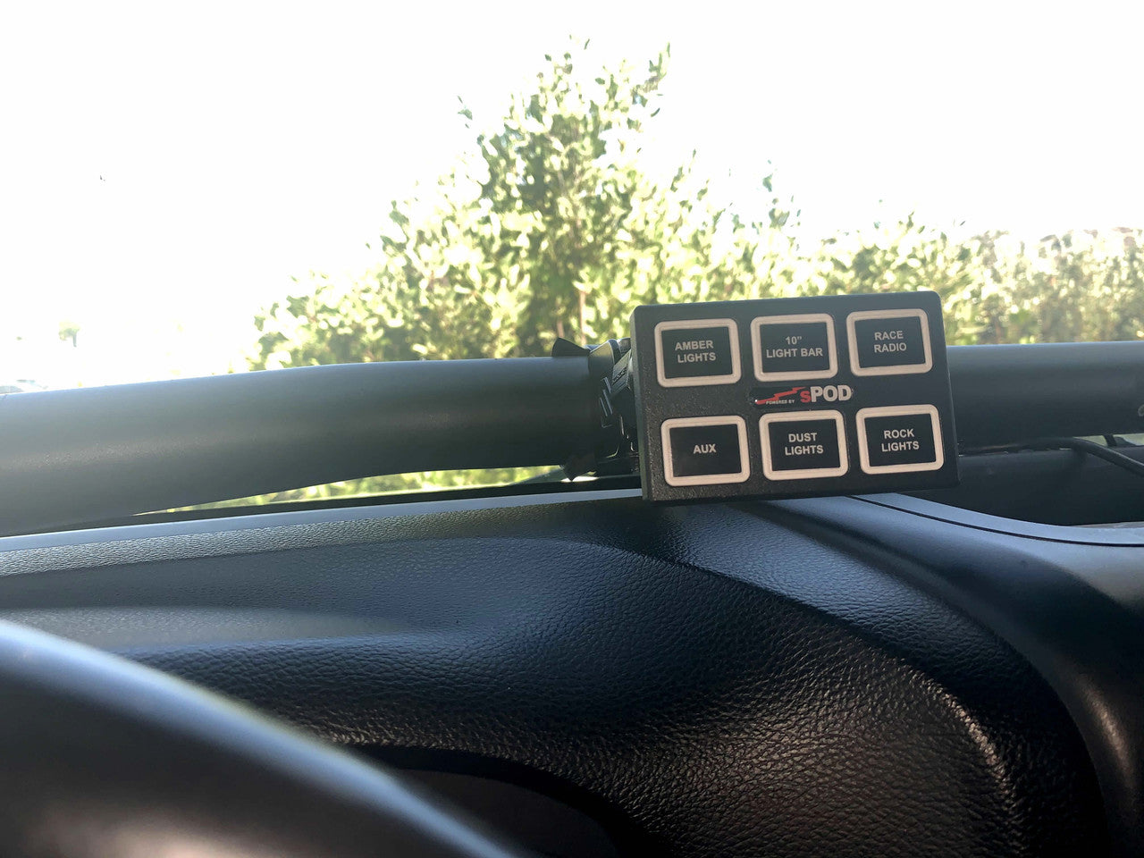 sPOD SourceLT w/ Mini6 for Universal w/ 36 Inch Battery Cables sPODS