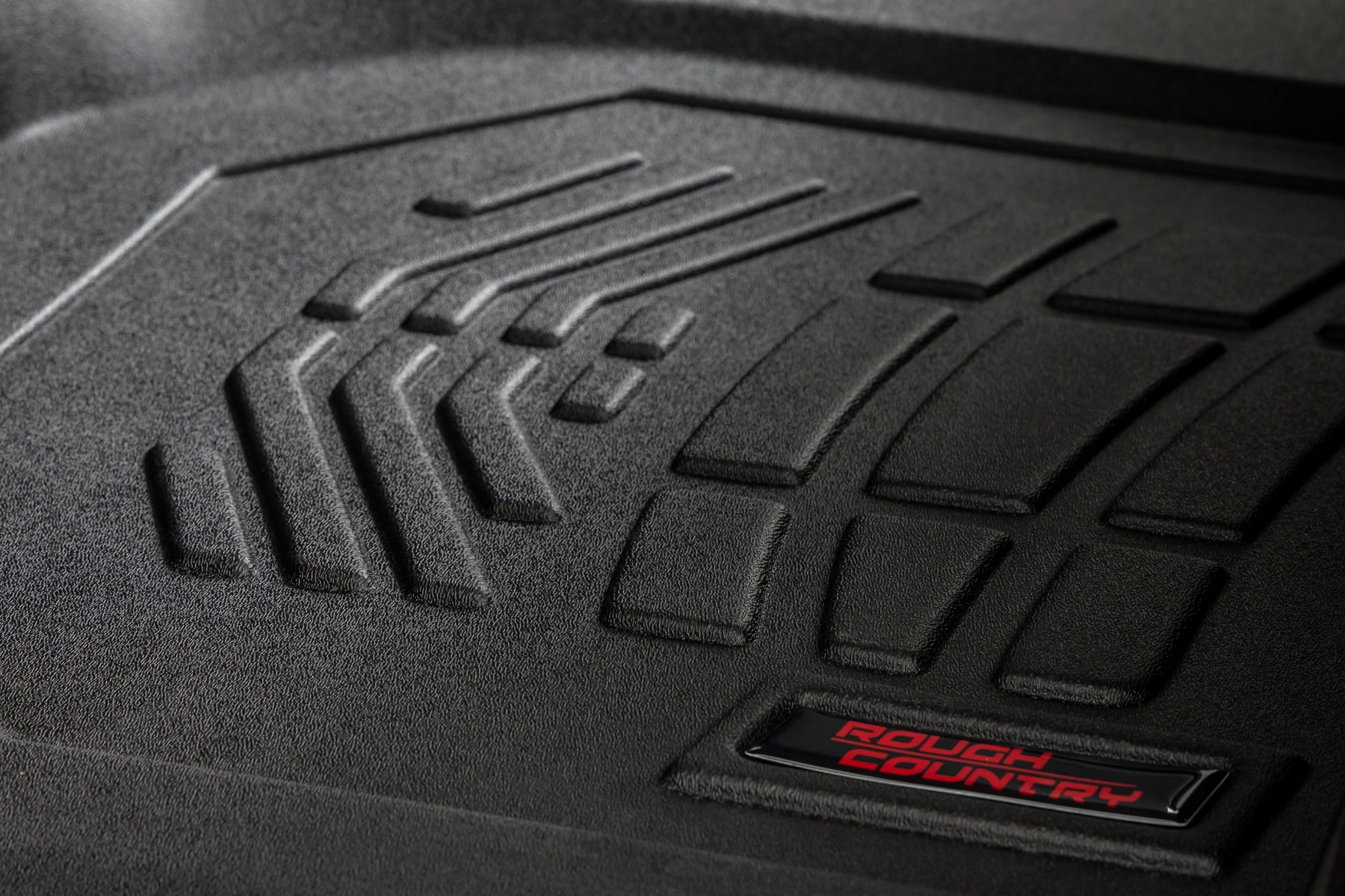 Floor Mats FR Bucket Crew Silverado/Sierra 1500/2500HD/3500HD (19-26) Rough Country-2