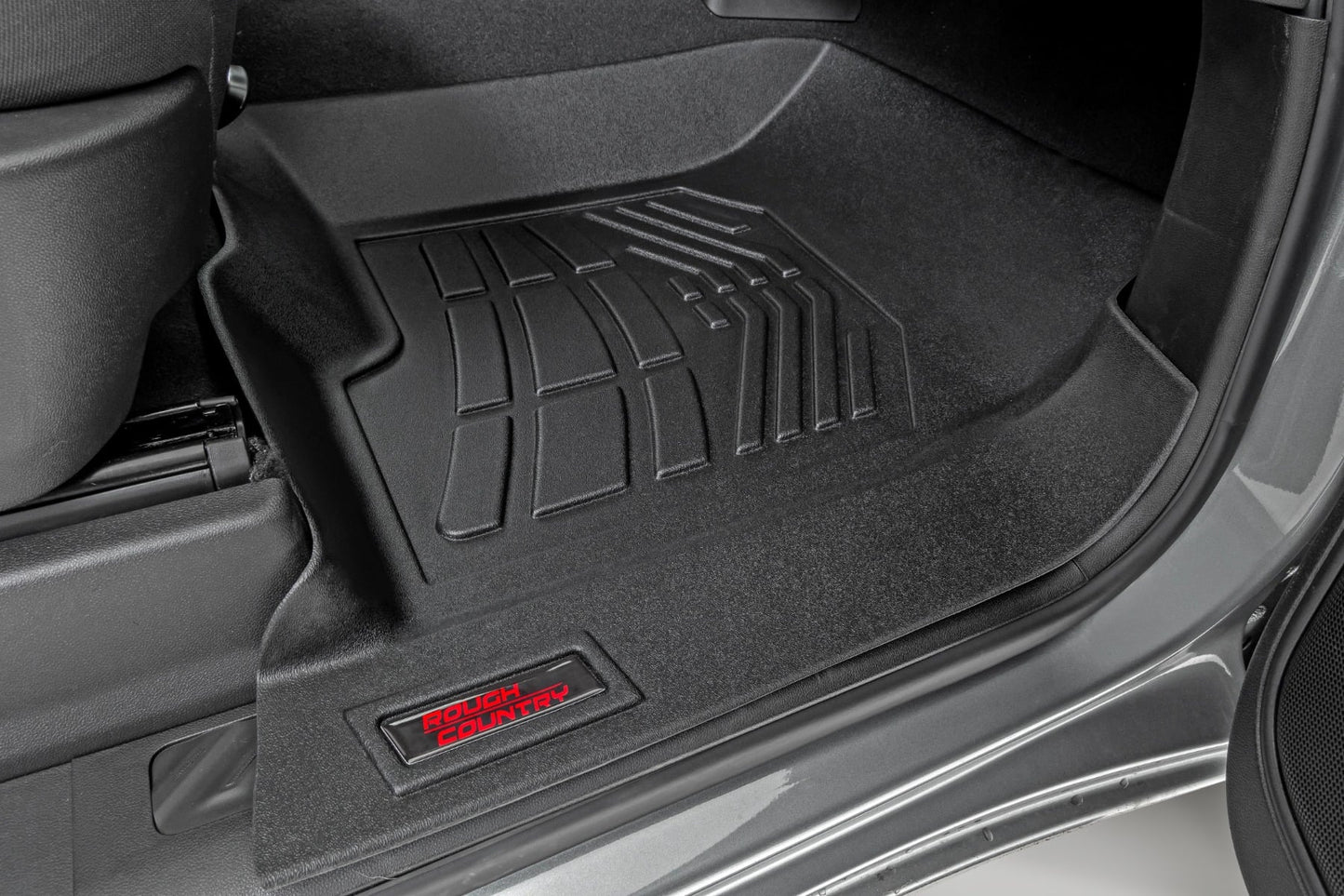 Floor Mats FR Bucket Crew Silverado/Sierra 1500/2500HD/3500HD (19-26) Rough Country-3