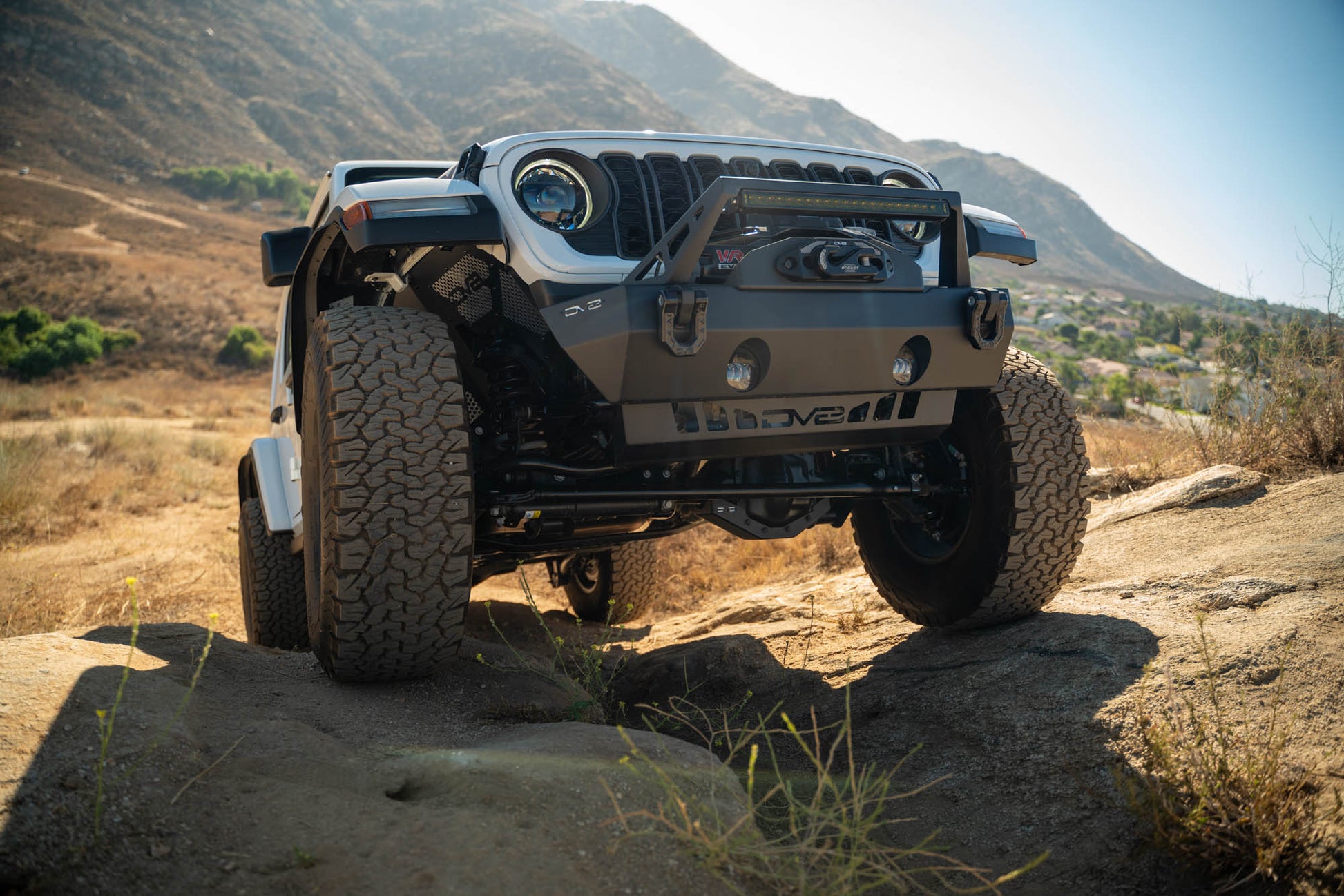 2018 2025 Jeep Wrangler JL JLU Gladiator JT Front Differential Skid Plate DV8 Offroad-10
