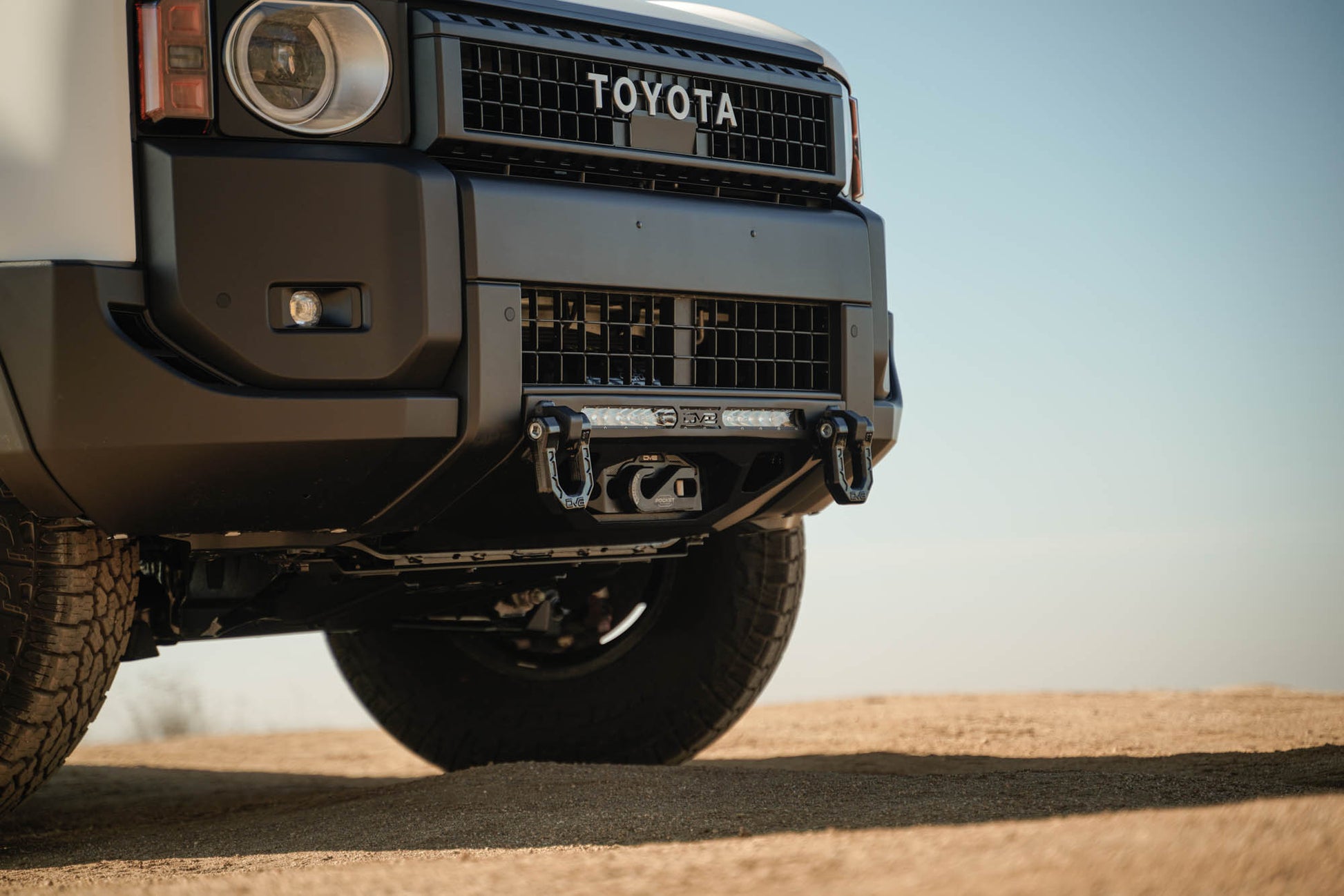 2024 2025 Toyota Land Cruiser Front Skid Plate DV8 Offroad-10