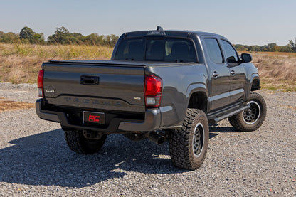 HD2 Aluminum Running Boards Double Cab Toyota Tacoma 2WD/4WD (2005-2023) Rough Country-4